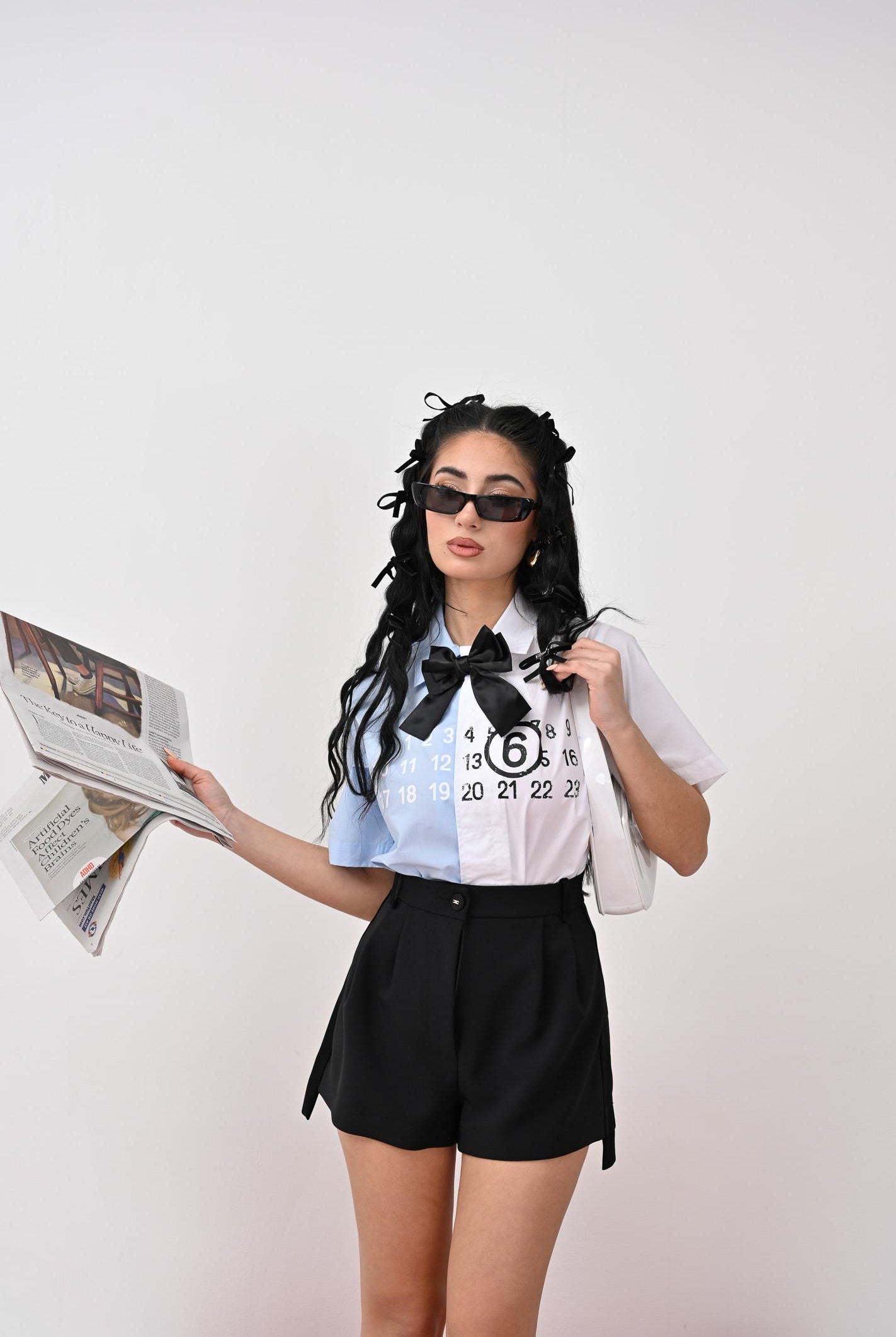 MAISON MARGIELA Camicia a maniche corte bianca e azzurra per donna, ragazzi e bambini con stampa Numbers M60761MM014 M6C29 MAISON MARGIELA