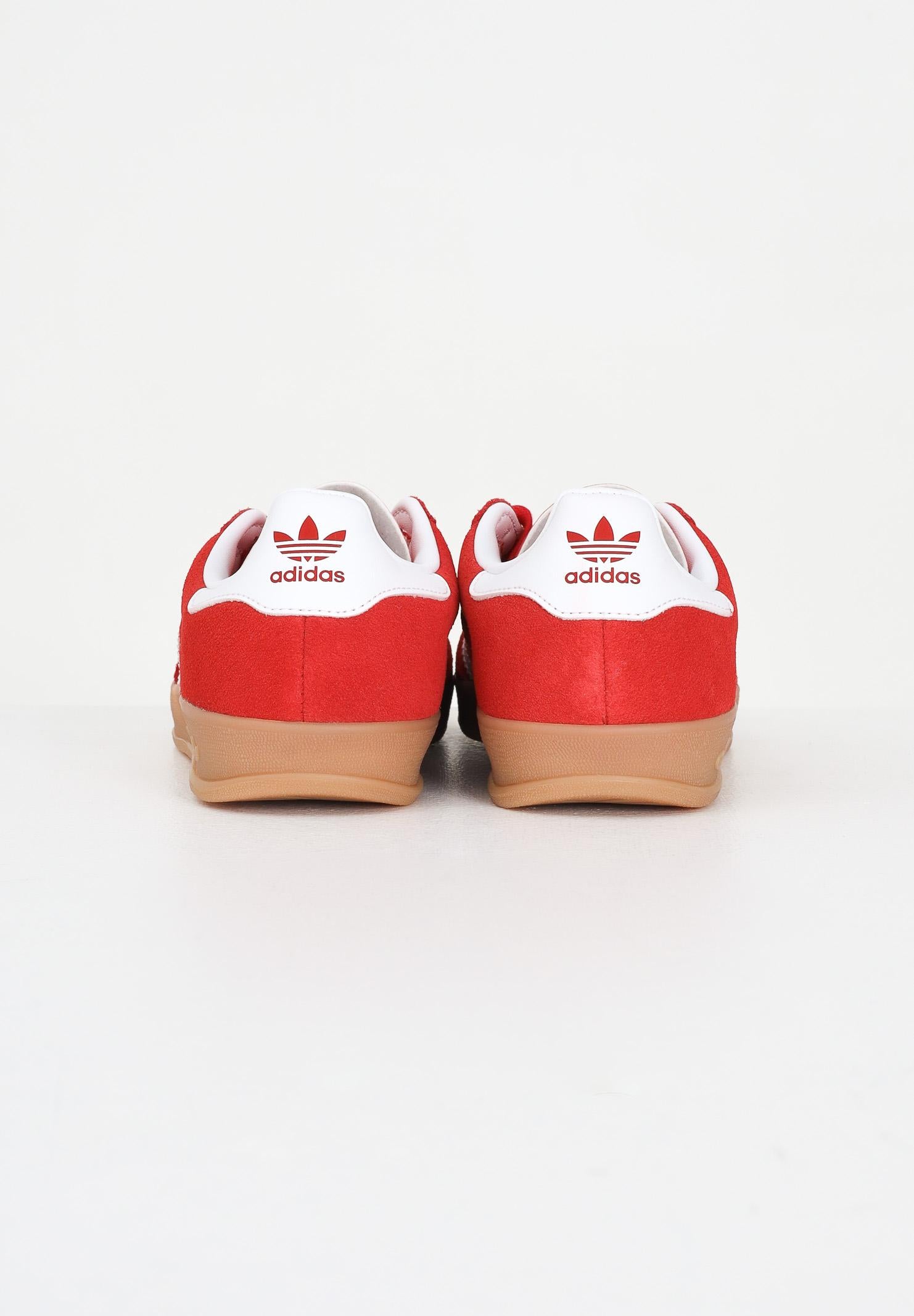ADIDAS ORIGINALS Sneakers Gazelle rosse per uomo e donna JS3801 . ADIDAS ORIGINALS
