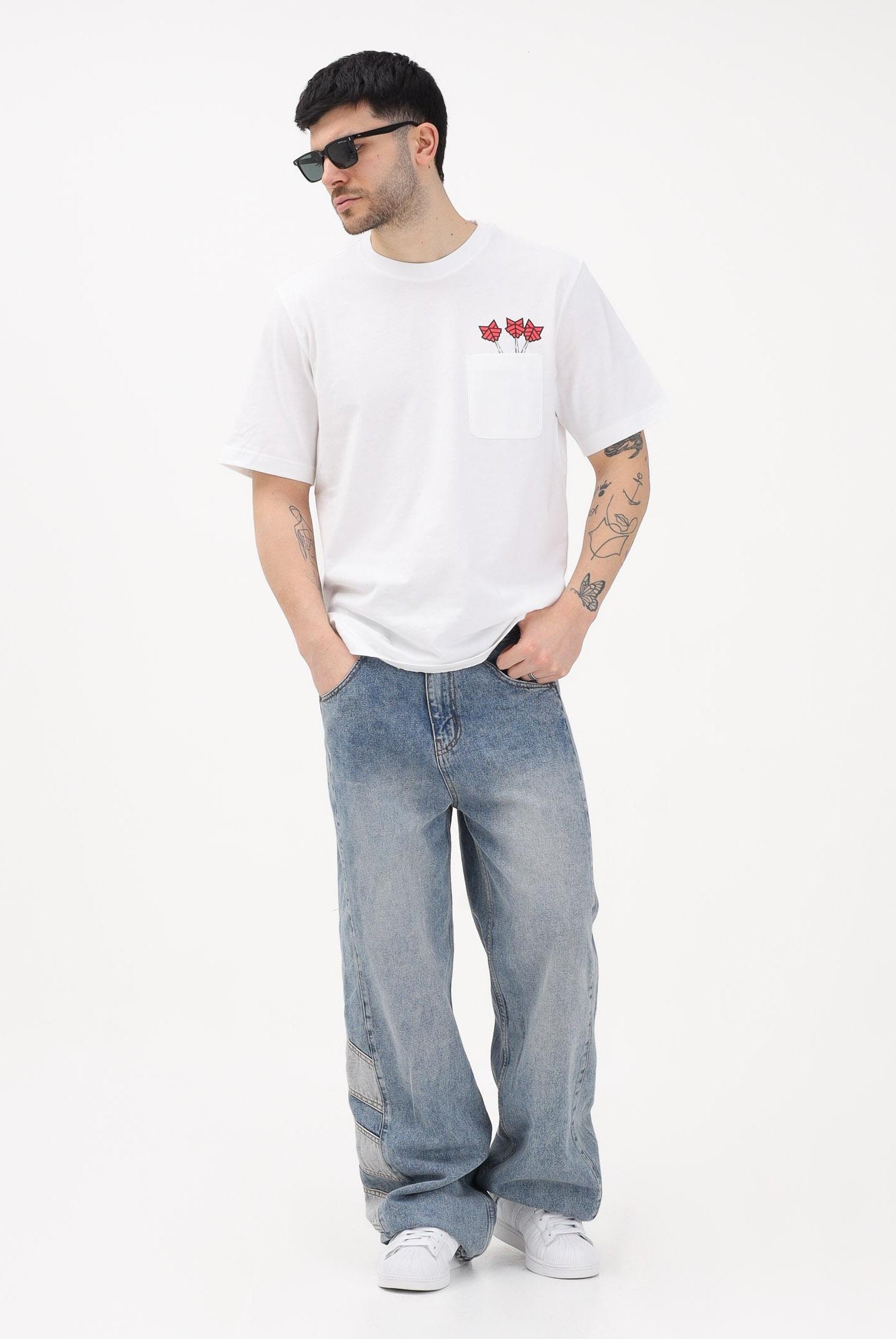 ADIDAS PERFORMANCE T-shirt a manica corta NOVELTY DART bianca da uomo JZ5041 . ADIDAS PERFORMANCE