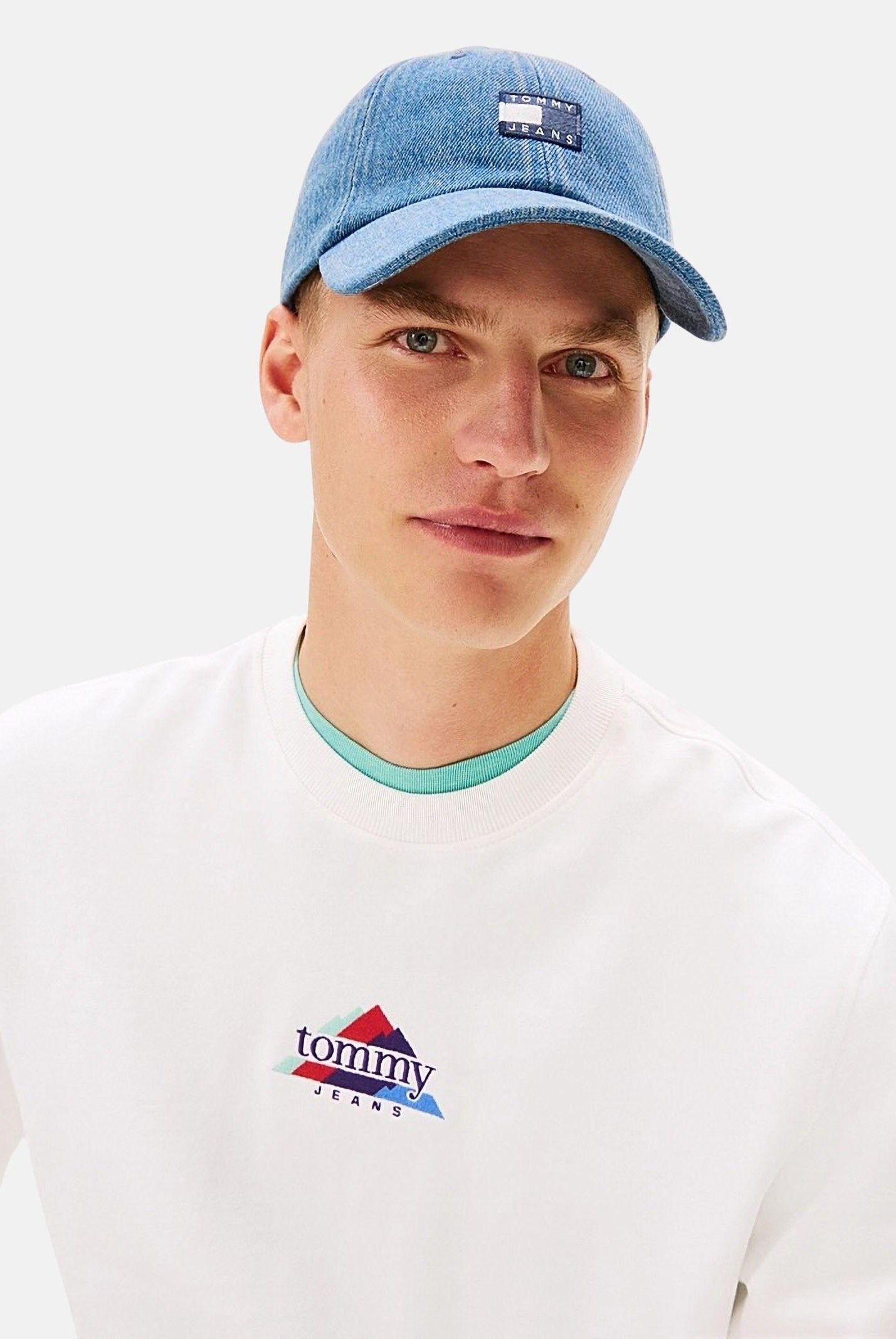 TOMMY JEANS Cappello con visiera Heritage in denim chiaro per uomo e donna AM0AM13853 1A7 TOMMY JEANS