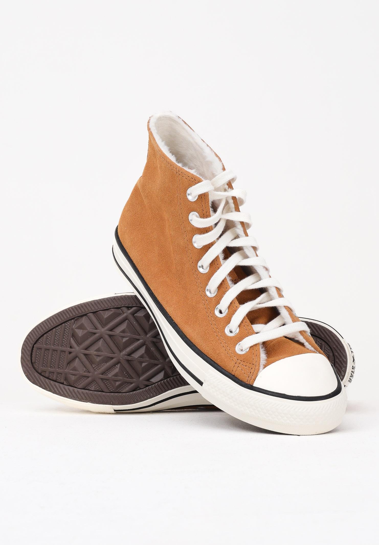 CONVERSE Sneakers Chuck Taylor All Star Cozy Suede cammello per uomo e donna A17974C , CONVERSE