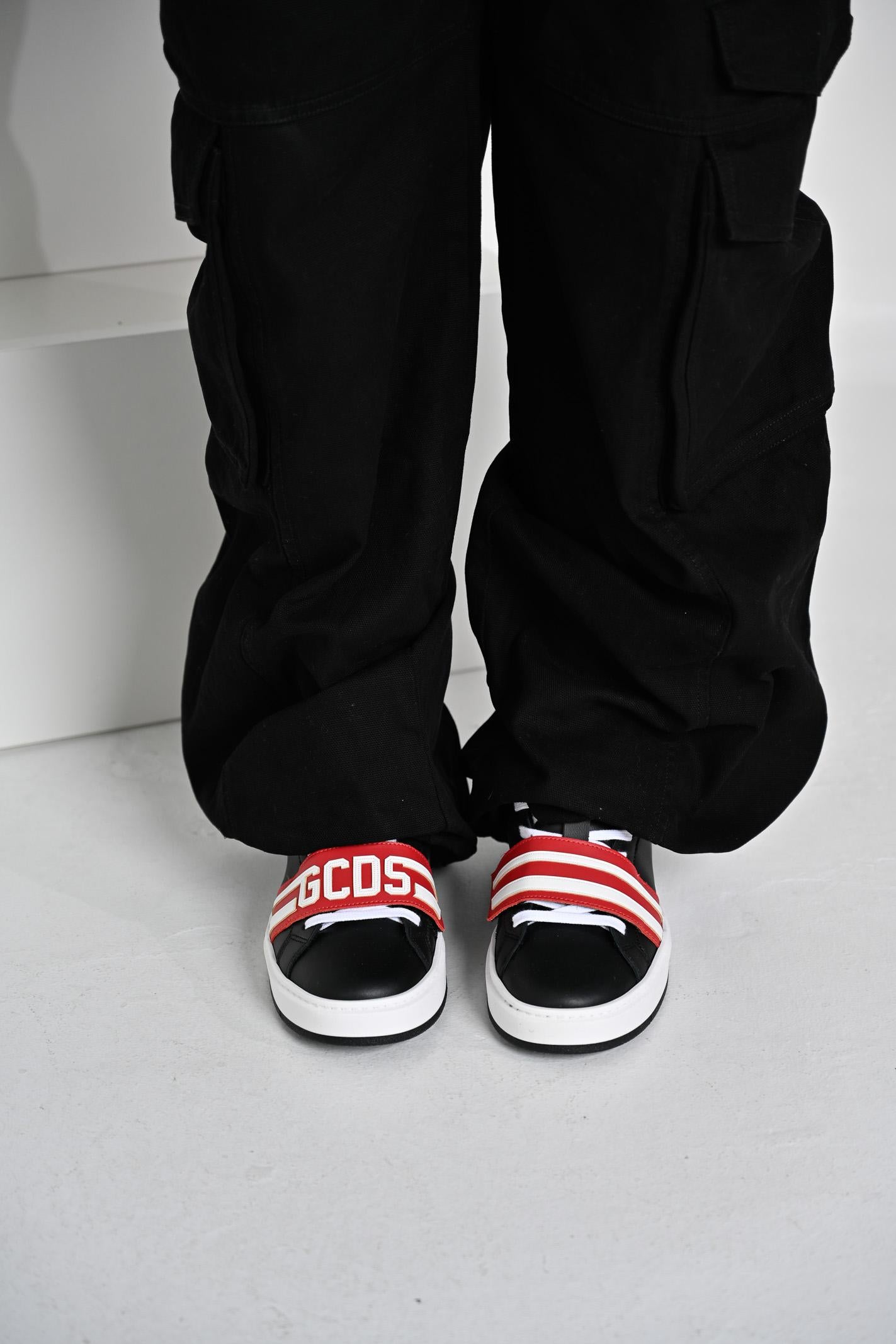 GCDS Sneakers nere da uomo con fascia a strappo logata B1EU4204AF2 45 GCDS