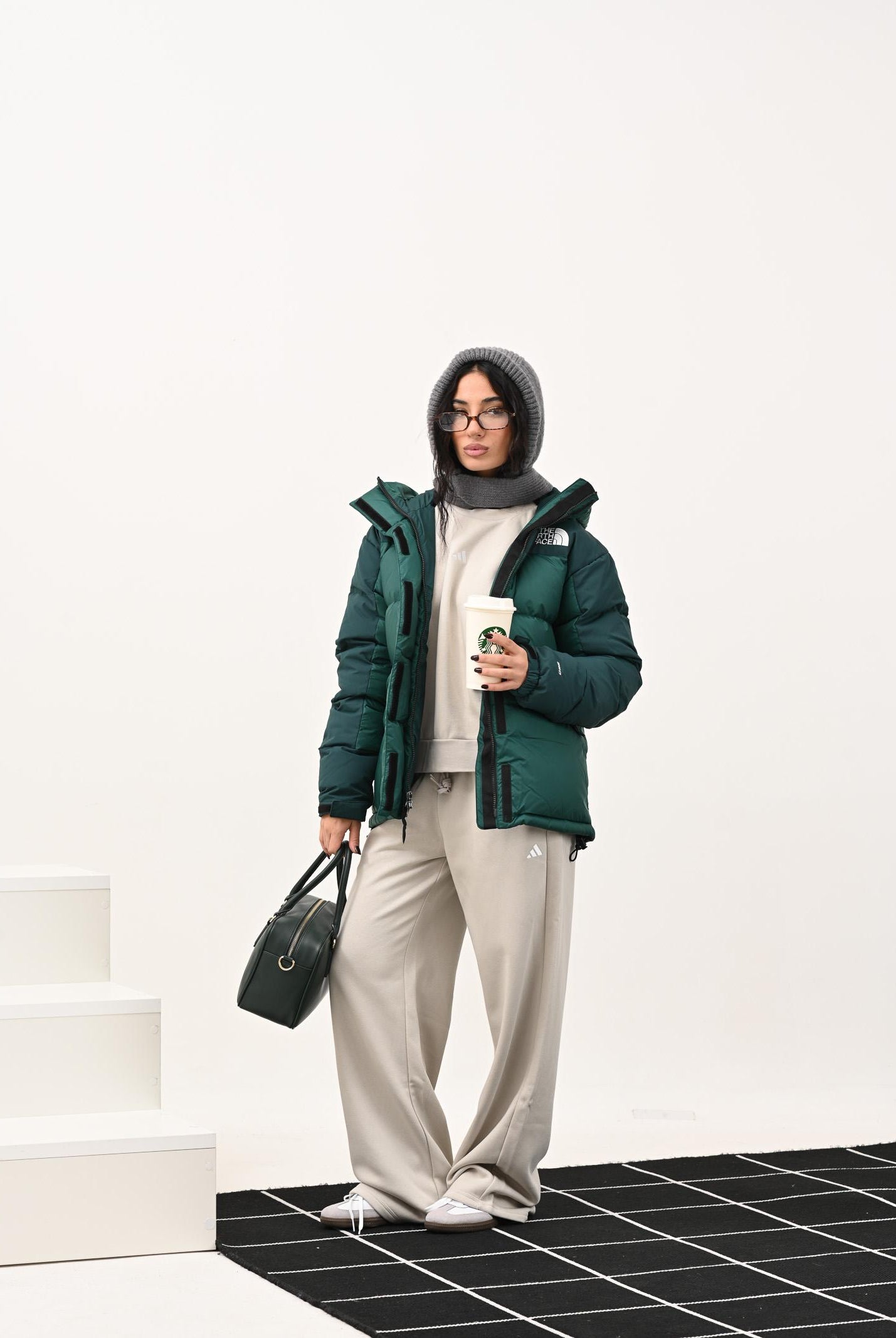 THE NORTH FACE Piumino Himalayan verde da donna NF0A4R2WGM01 . THE NORTH FACE