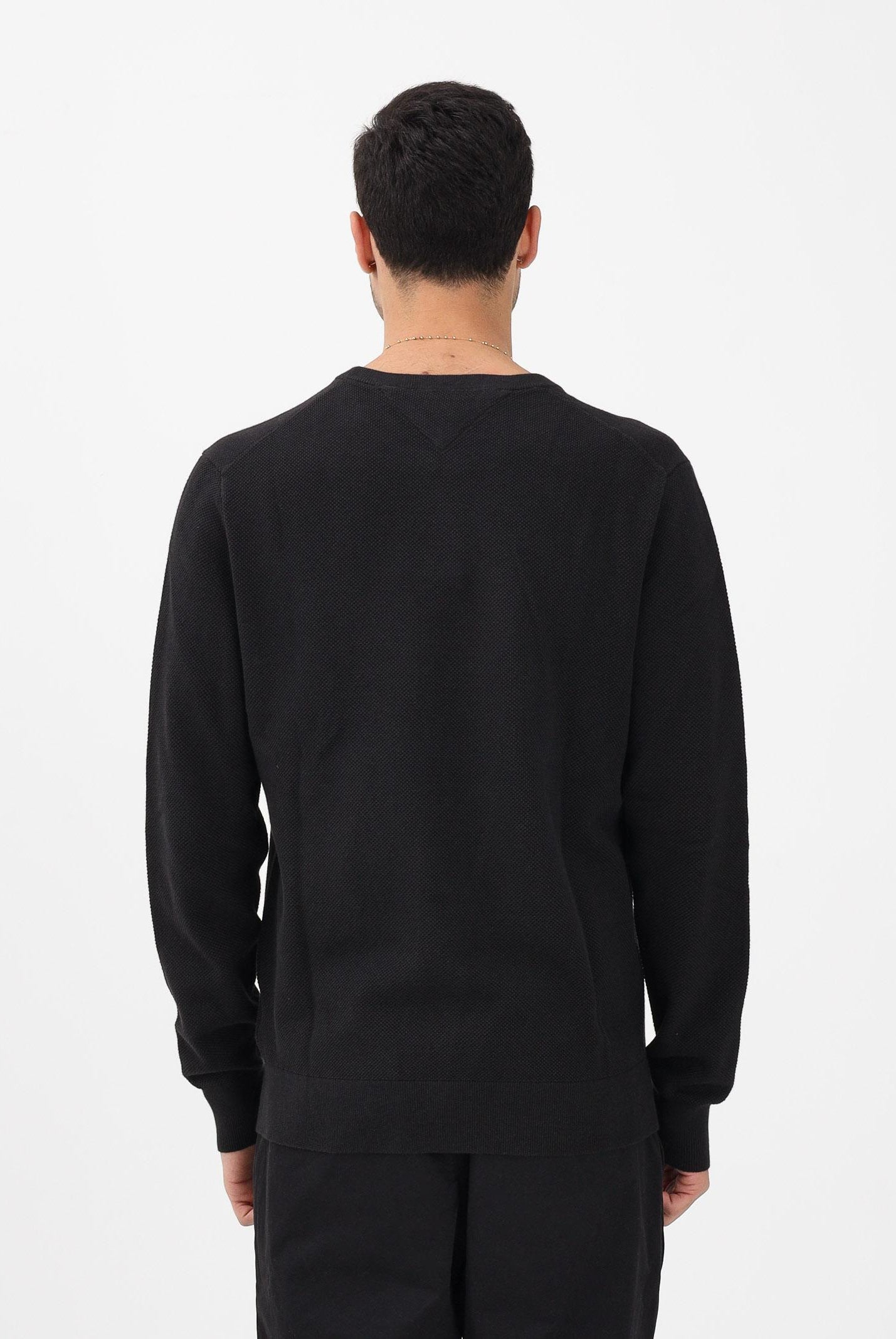 TOMMY HILFIGER Maglioncino girocollo nero da uomo con ricamo bandierina MW0MW36347 BDS TOMMY HILFIGER