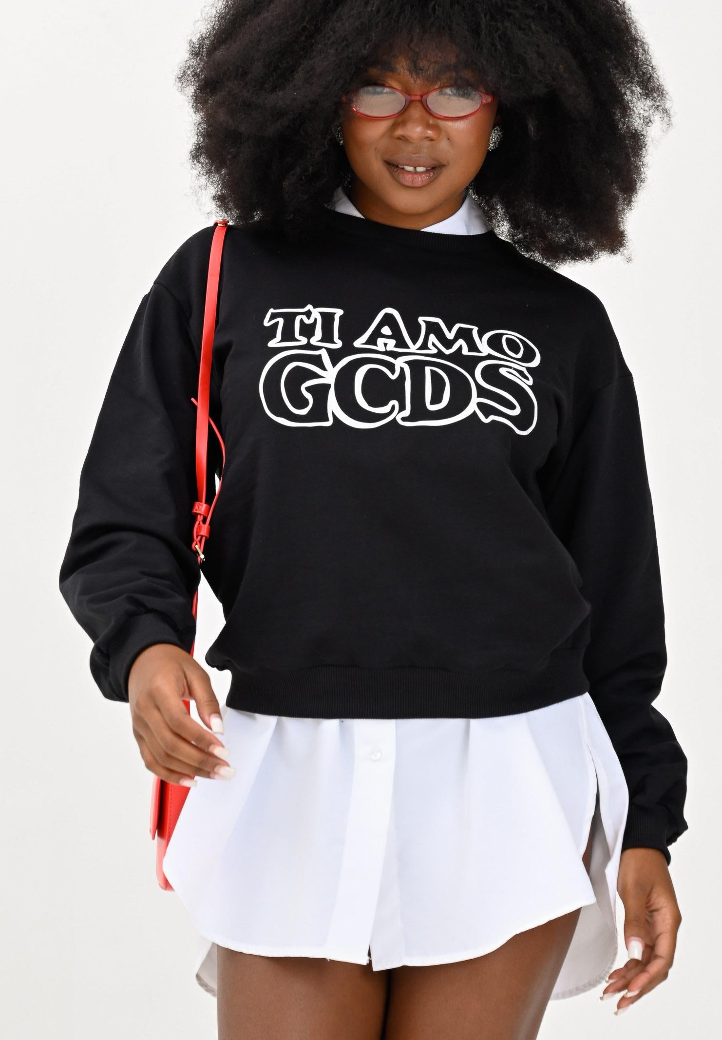 GCDS Felpa girocollo nera per donna e ragazze con stampa in strass B2JW1532BA5 99 GCDS