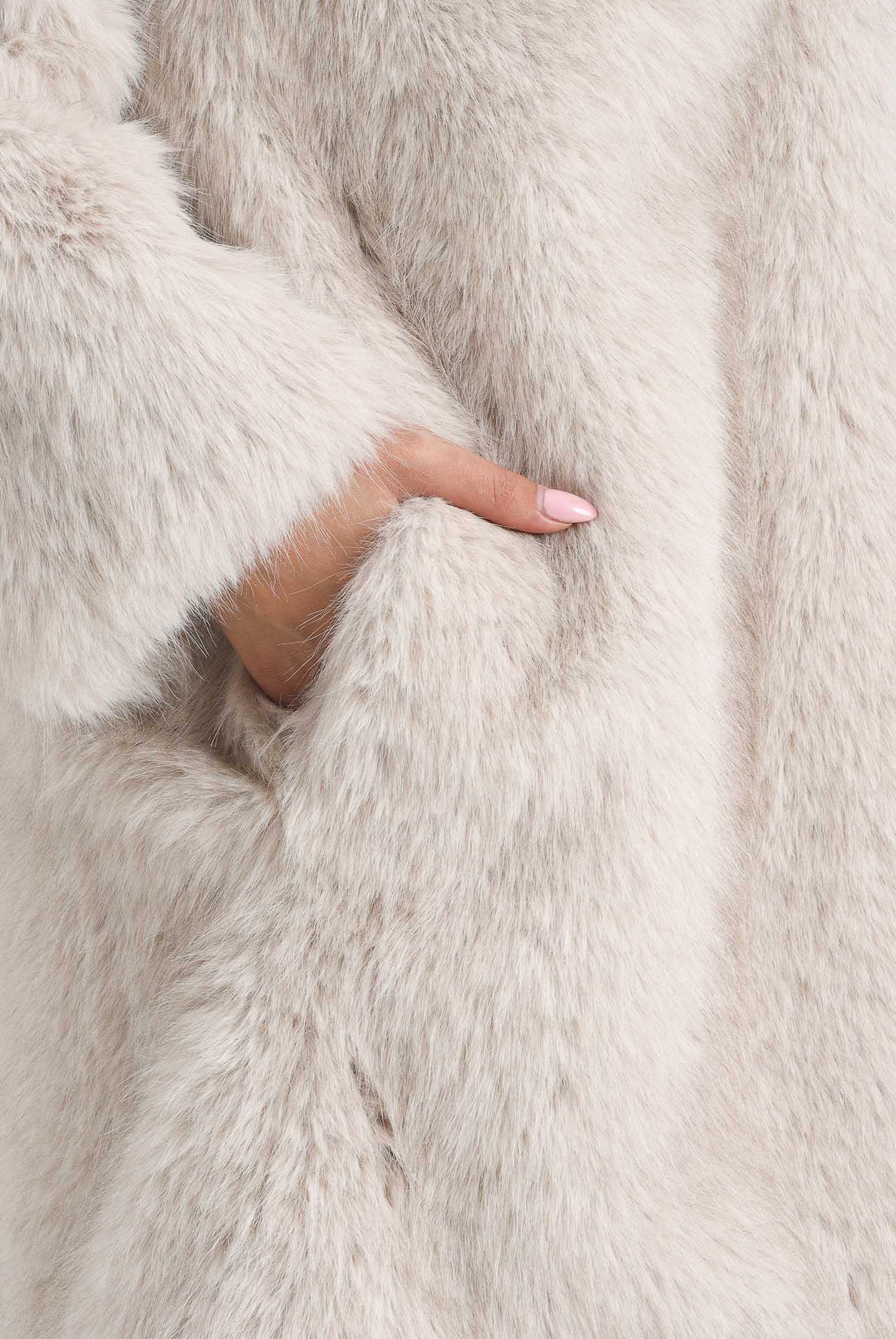 MAX MARA Pelliccia beige da donna 2526456012600 002 MAX MARA