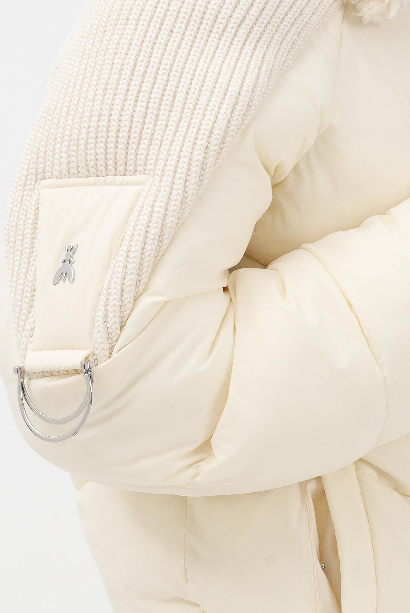 PATRIZIA PEPE Piumino panna da donna con collo fluffy 2O0187A674 W405 PATRIZIA PEPE