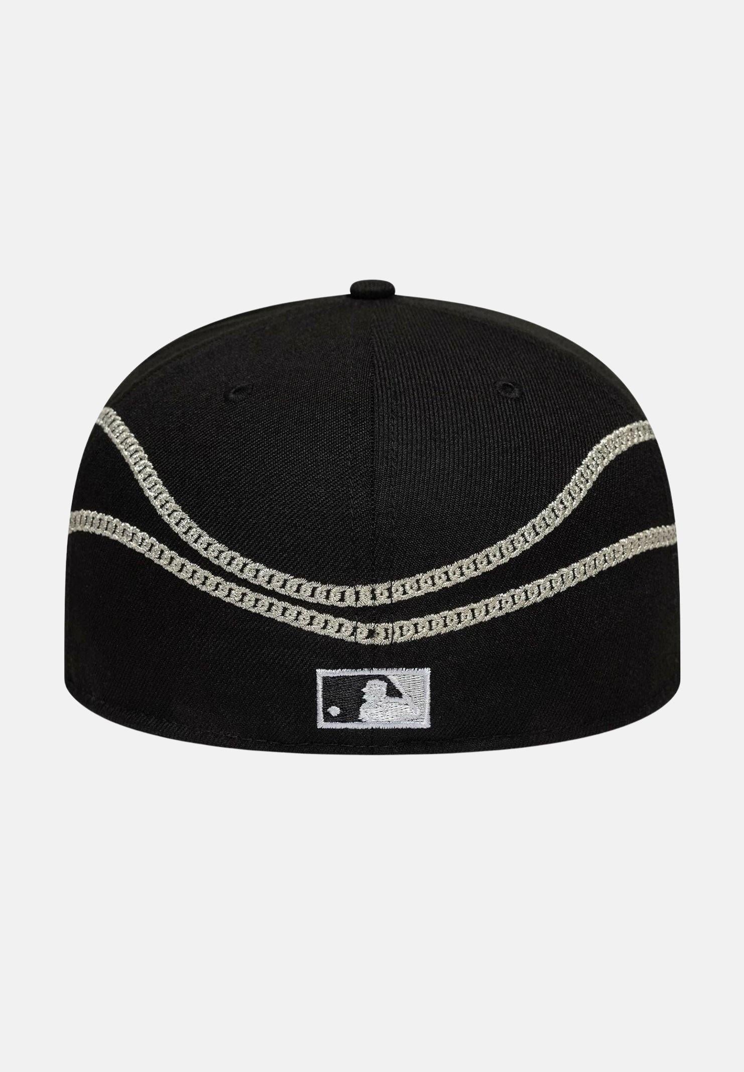 NEW ERA Cappello con visiera 59FIFTY Fitted Chicago White Sox MLB Chain Wrap nero da uomo 60691170 NEW ERA