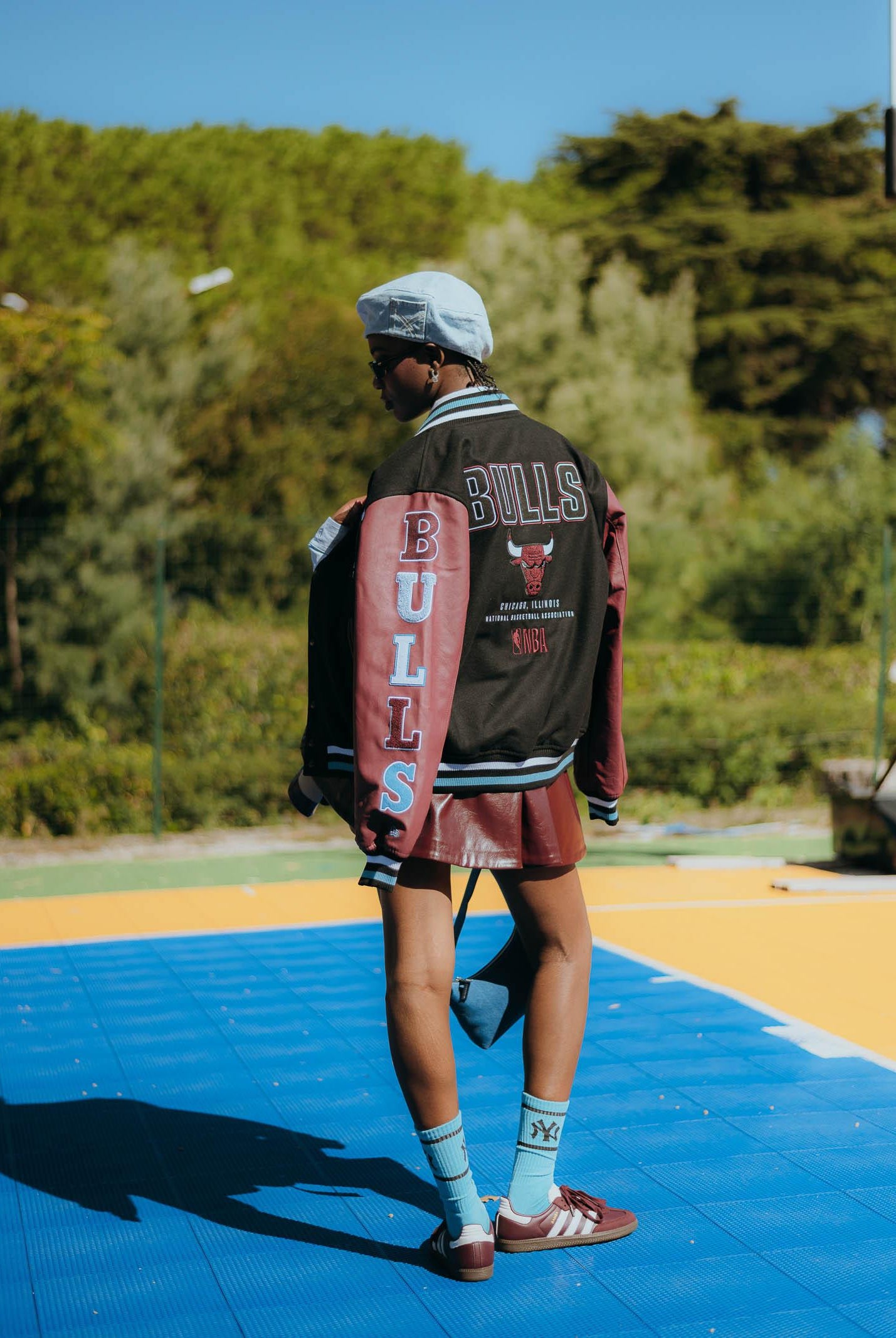 NEW ERA Bomber Varsity Chicago Bulls NBA Patch nero e bordeaux per uomo e donna 60684336 . NEW ERA