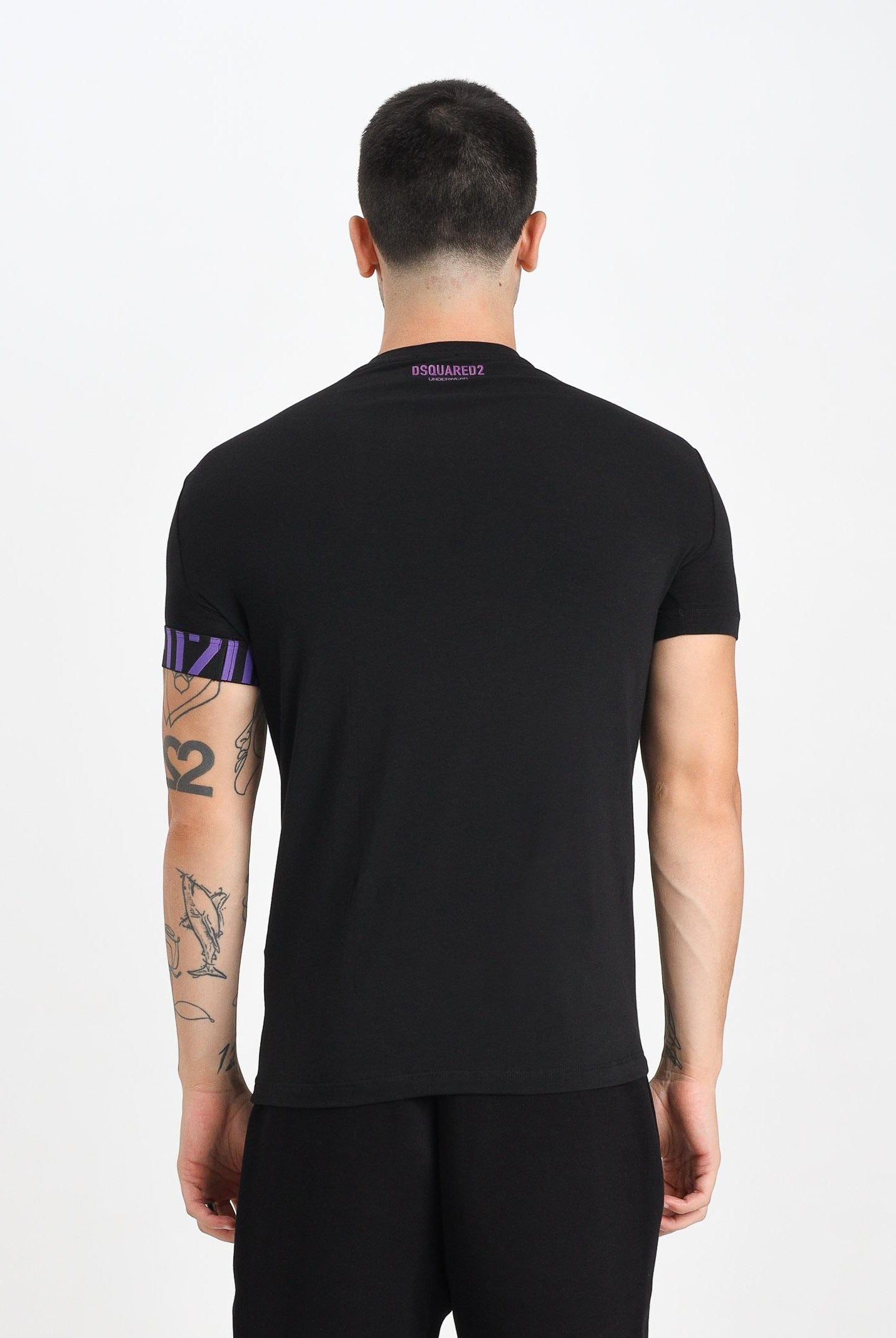 DSQUARED2 T-shirt a manica corta nera da uomo con stampa logo sulla manica D9M3S5980 027 DSQUARED2