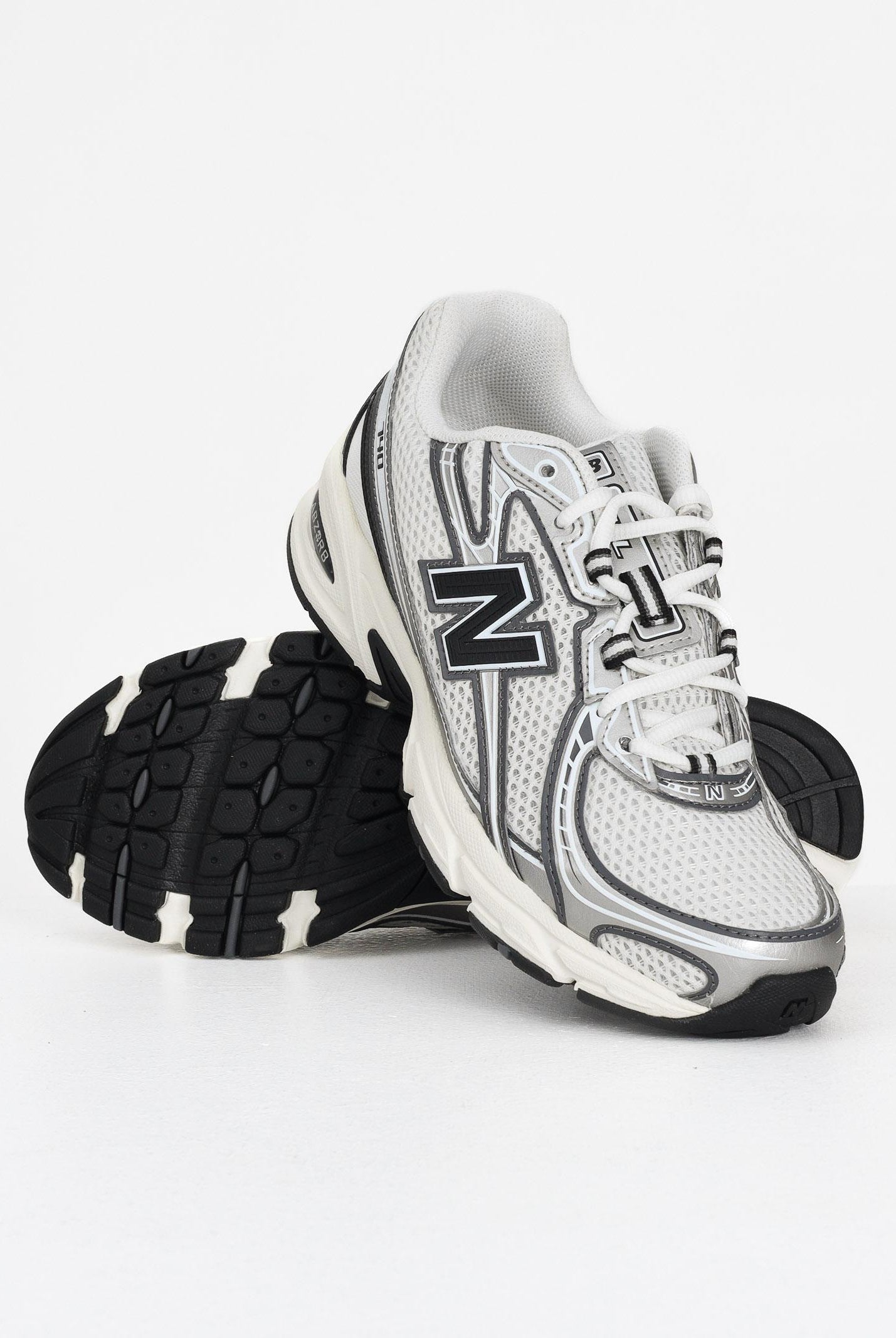 NEW BALANCE Sneakers 740 bianche, argento e nere da uomo U740BK2 . NEW BALANCE