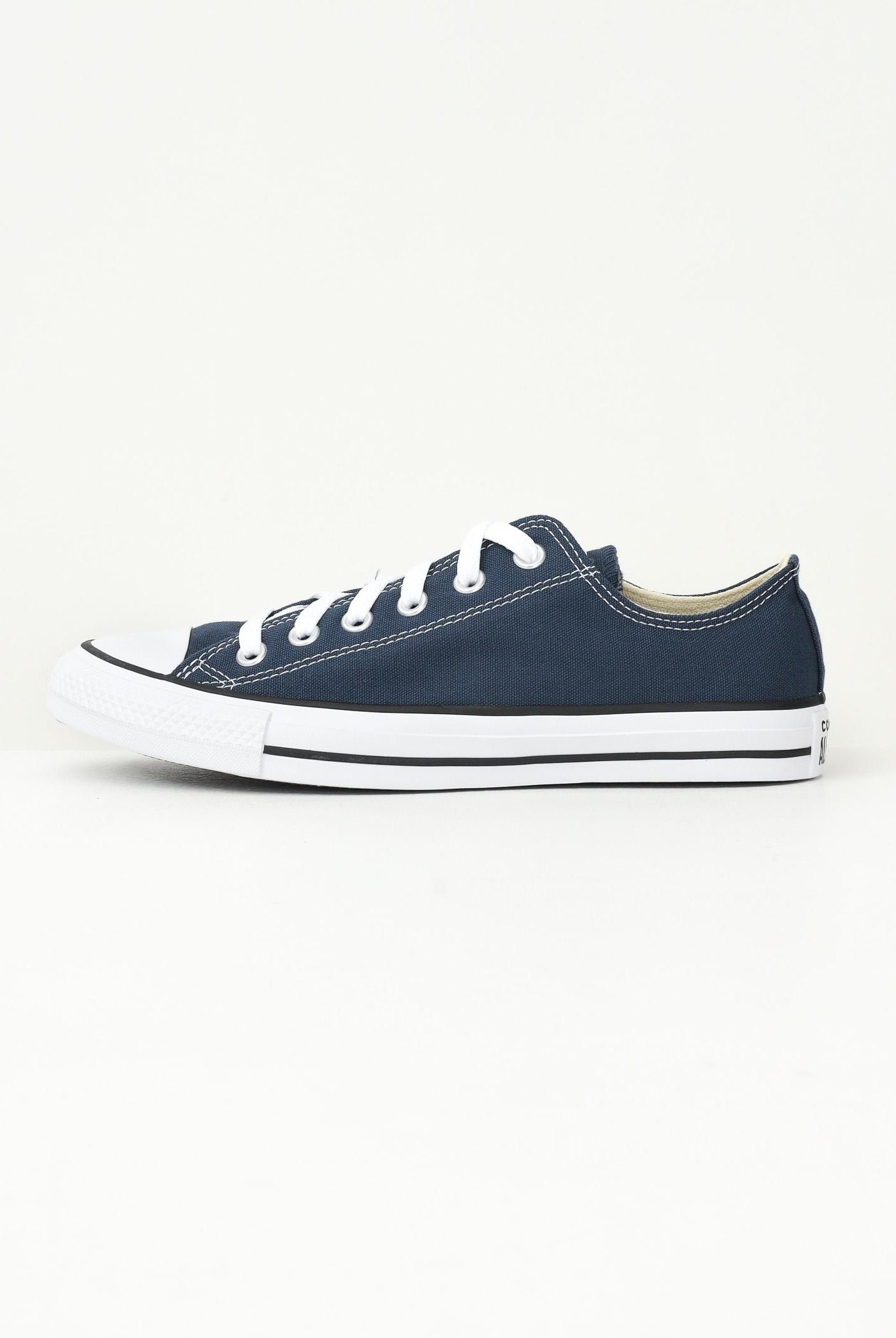 CONVERSE Sneakers Chuck Taylor All Star Classic blu da uomo M9697C . CONVERSE