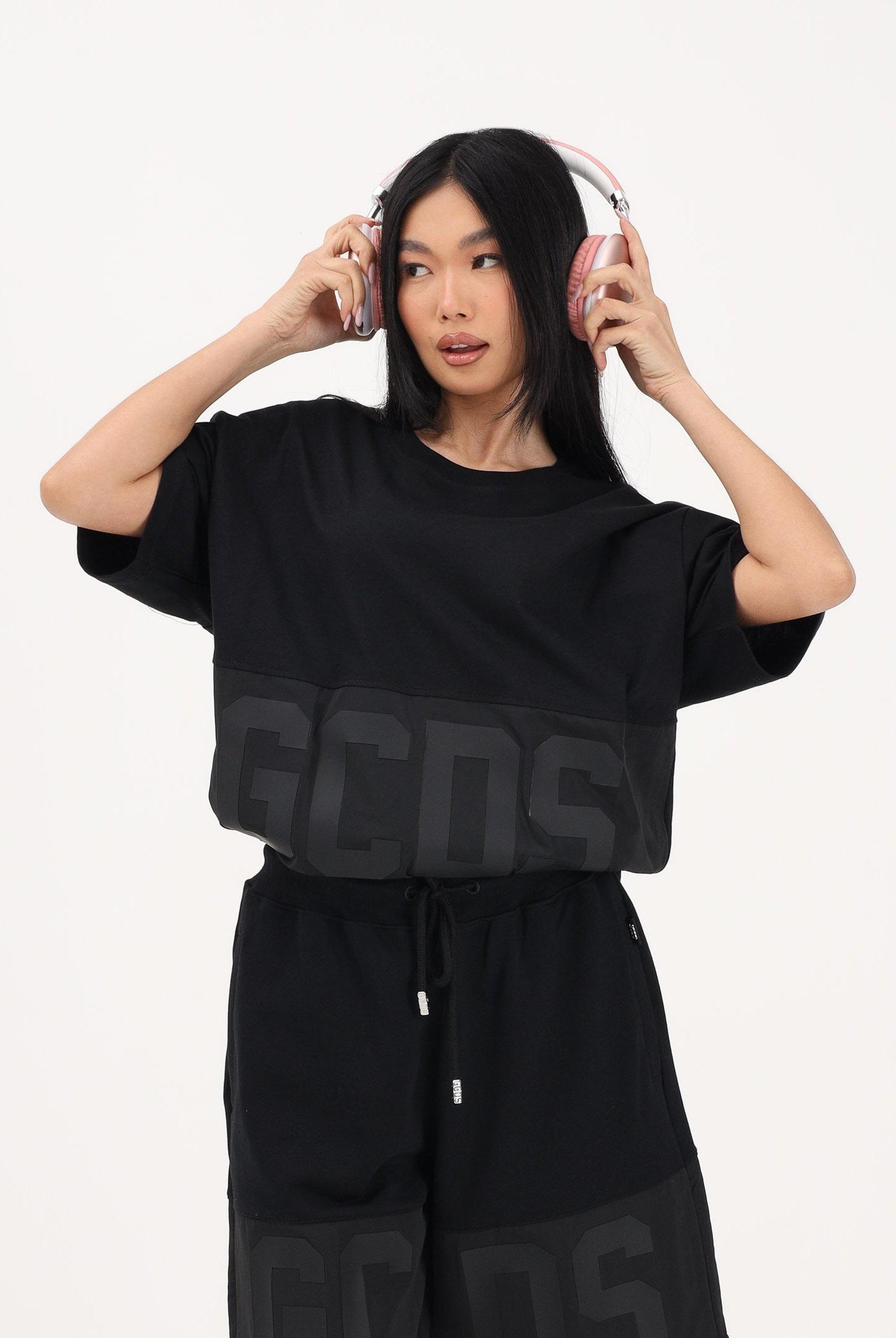 GCDS T-shirt a manica corta nera per uomo e donna con logo Z0MLQC109J101 999B GCDS