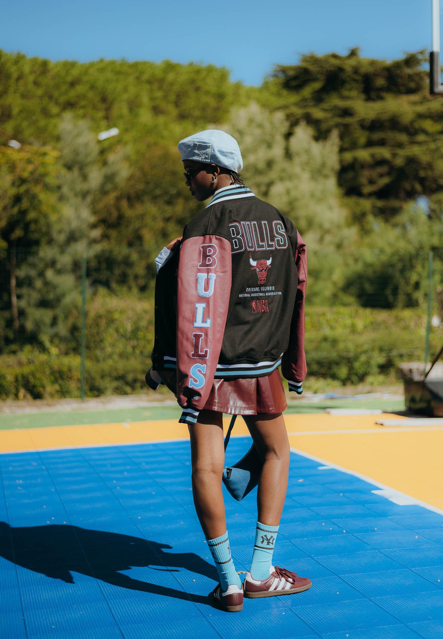 NEW ERA Bomber Varsity Chicago Bulls NBA Patch nero e bordeaux per uomo e donna 60684336 NEW ERA