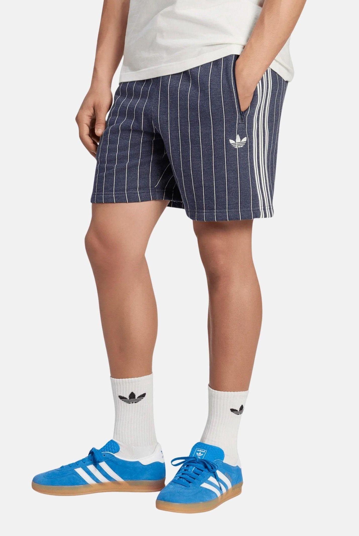 ADIDAS ORIGINALS Short Pinstripes Shorts blu da uomo KR9706 . ADIDAS ORIGINALS