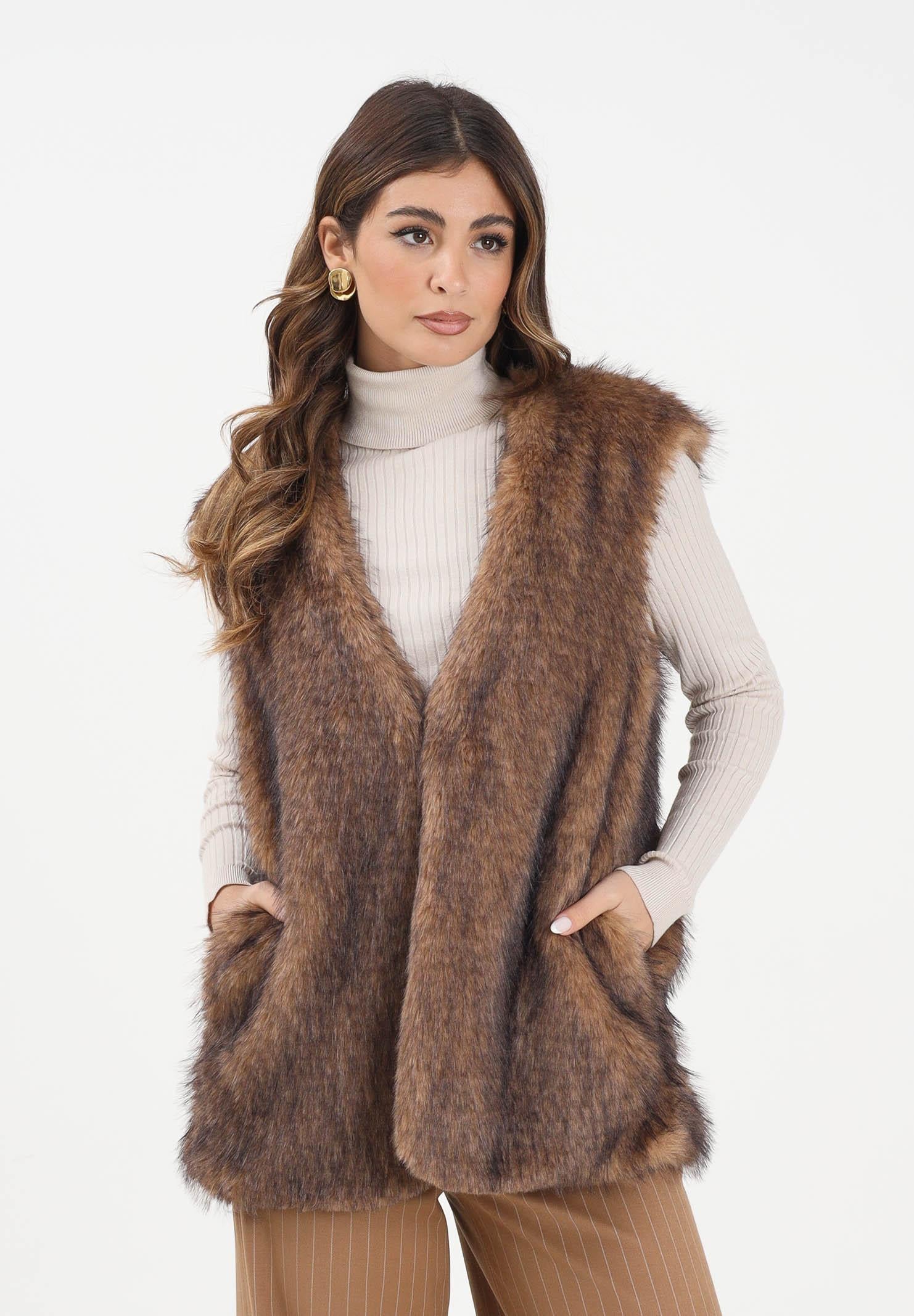 ONLY Pelliccia smanicata marrone da donna 15354308 Tannin ONLY