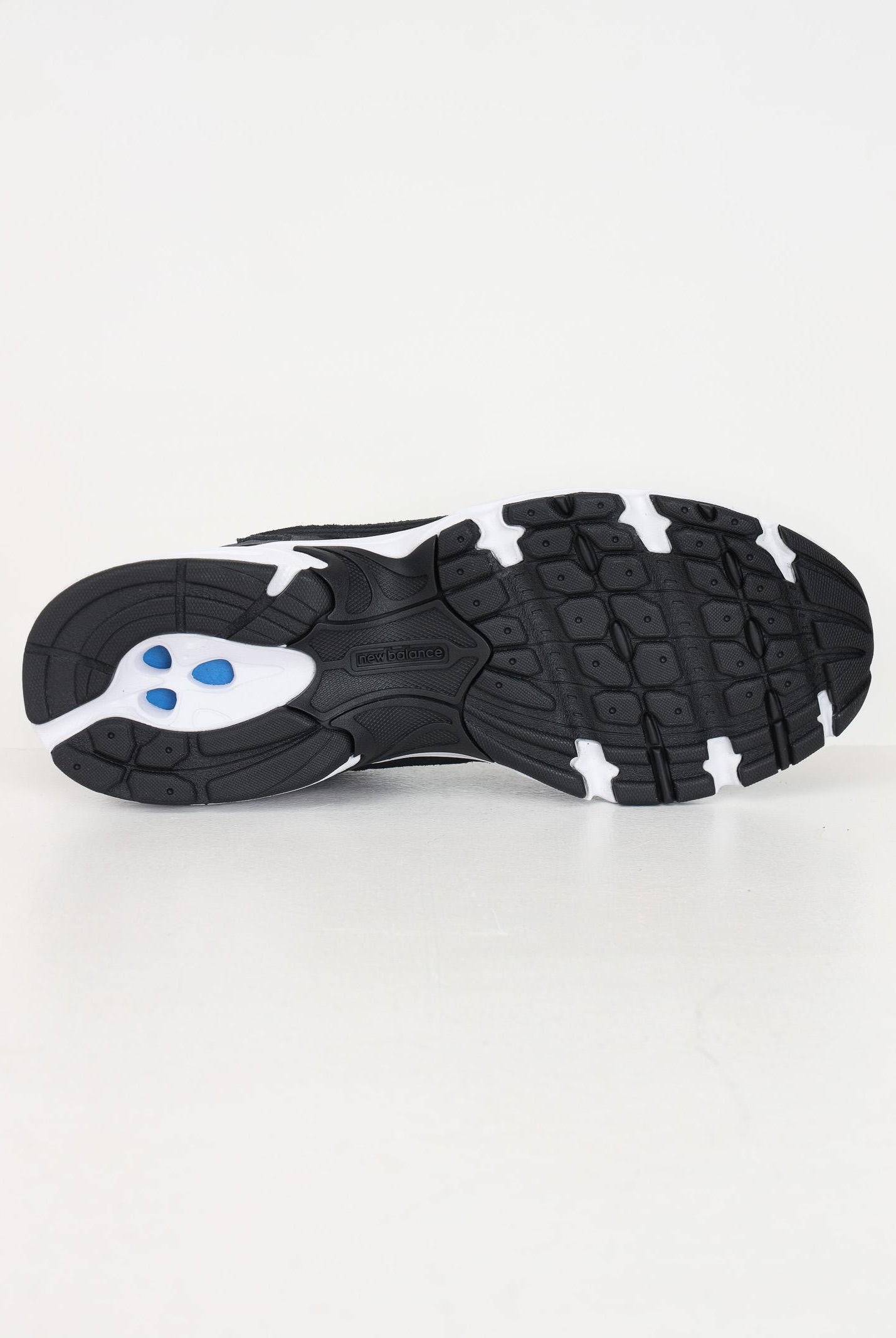 NEW BALANCE Sneakers 530 nere da uomo MR530CC . NEW BALANCE