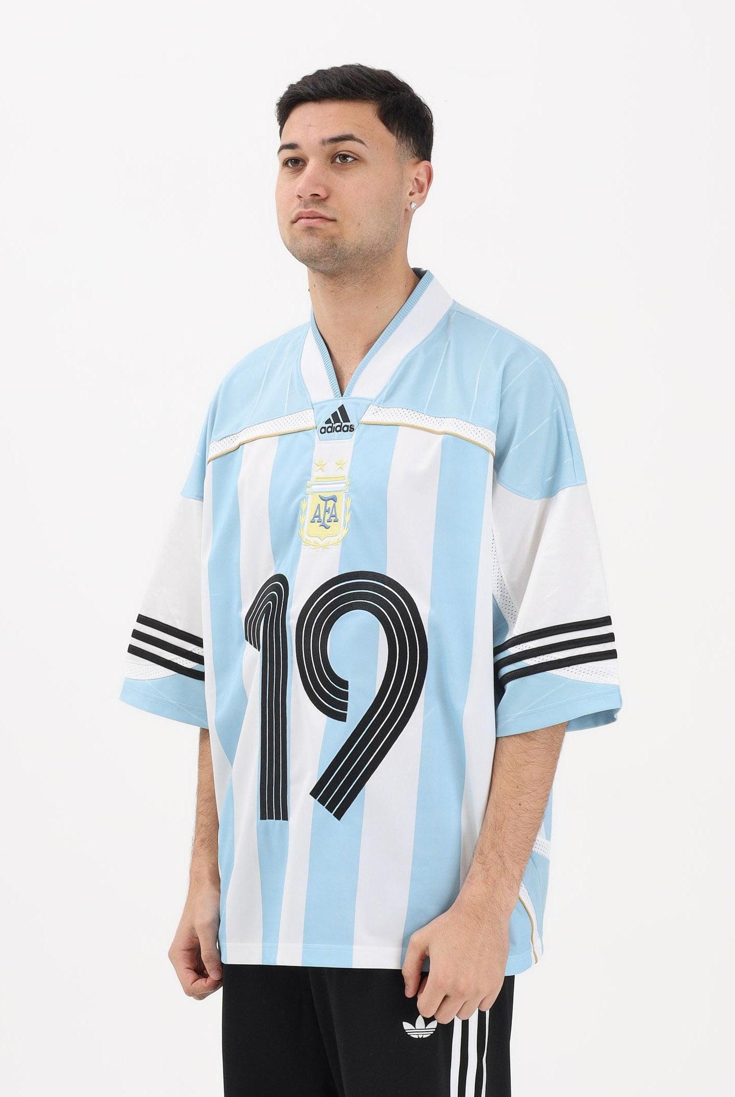 ADIDAS ORIGINALS T-shirt a manica corta Bringback Remixed Argentina azzurra e bianca da uomo KD5982 . ADIDAS ORIGINALS