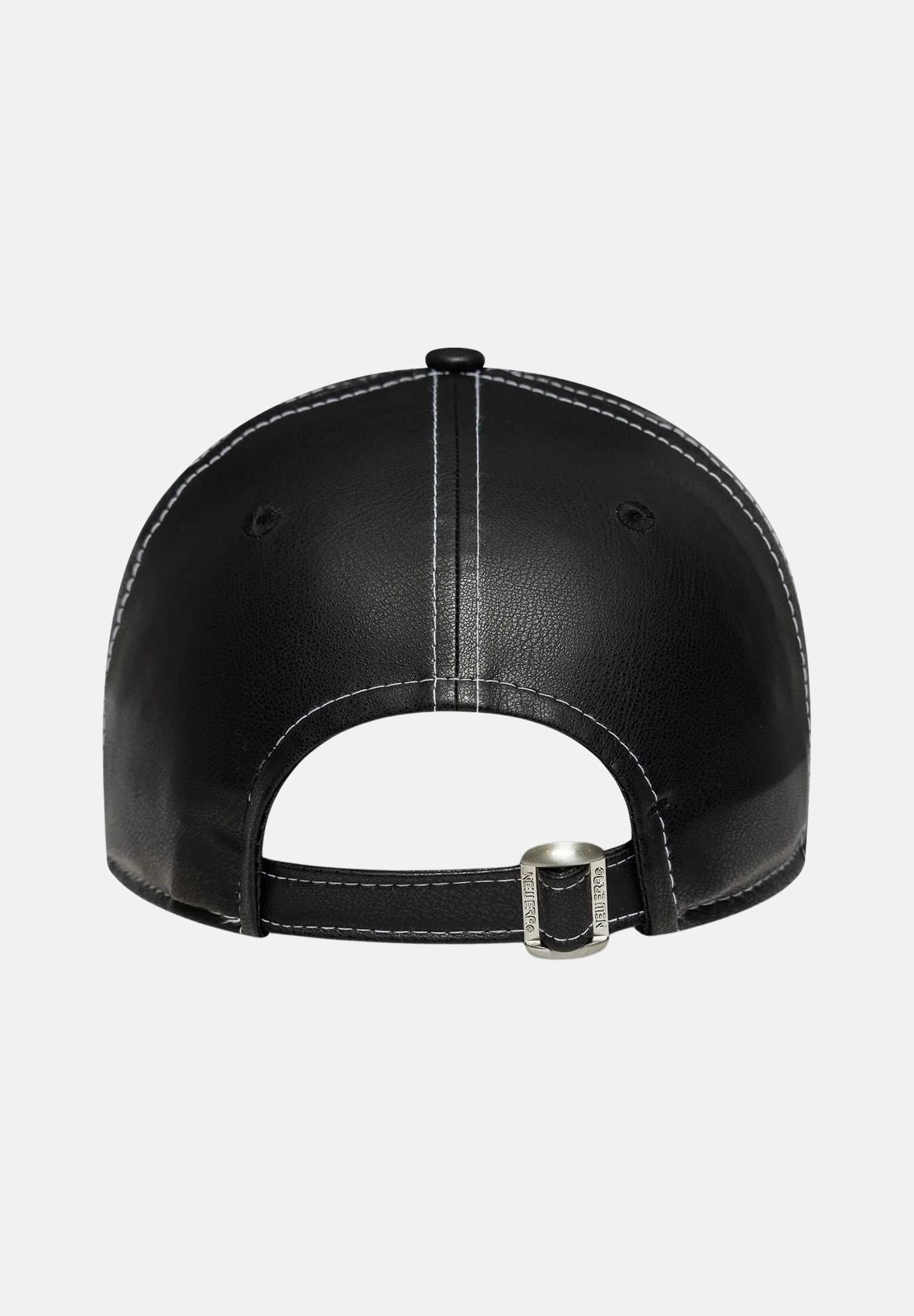 NEW ERA Cappello con visiera 9FORTY New York Yankees MLB Topstitch in ecopelle nero per uomo e donna 60691323 . NEW ERA