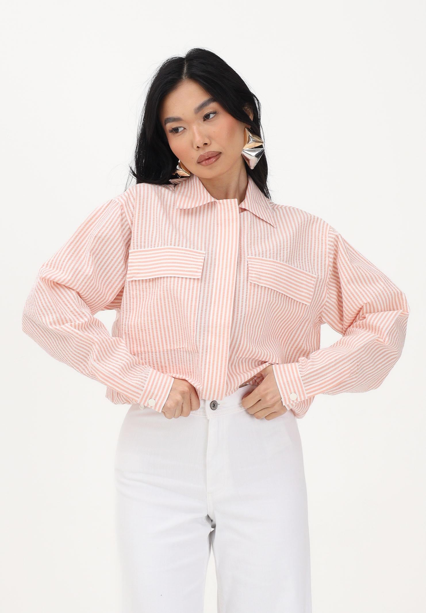 LACOSTE Camicia a manica lunga bianca e salmone da donna a righe in seersucker<BR/> BF1036 RNI LACOSTE