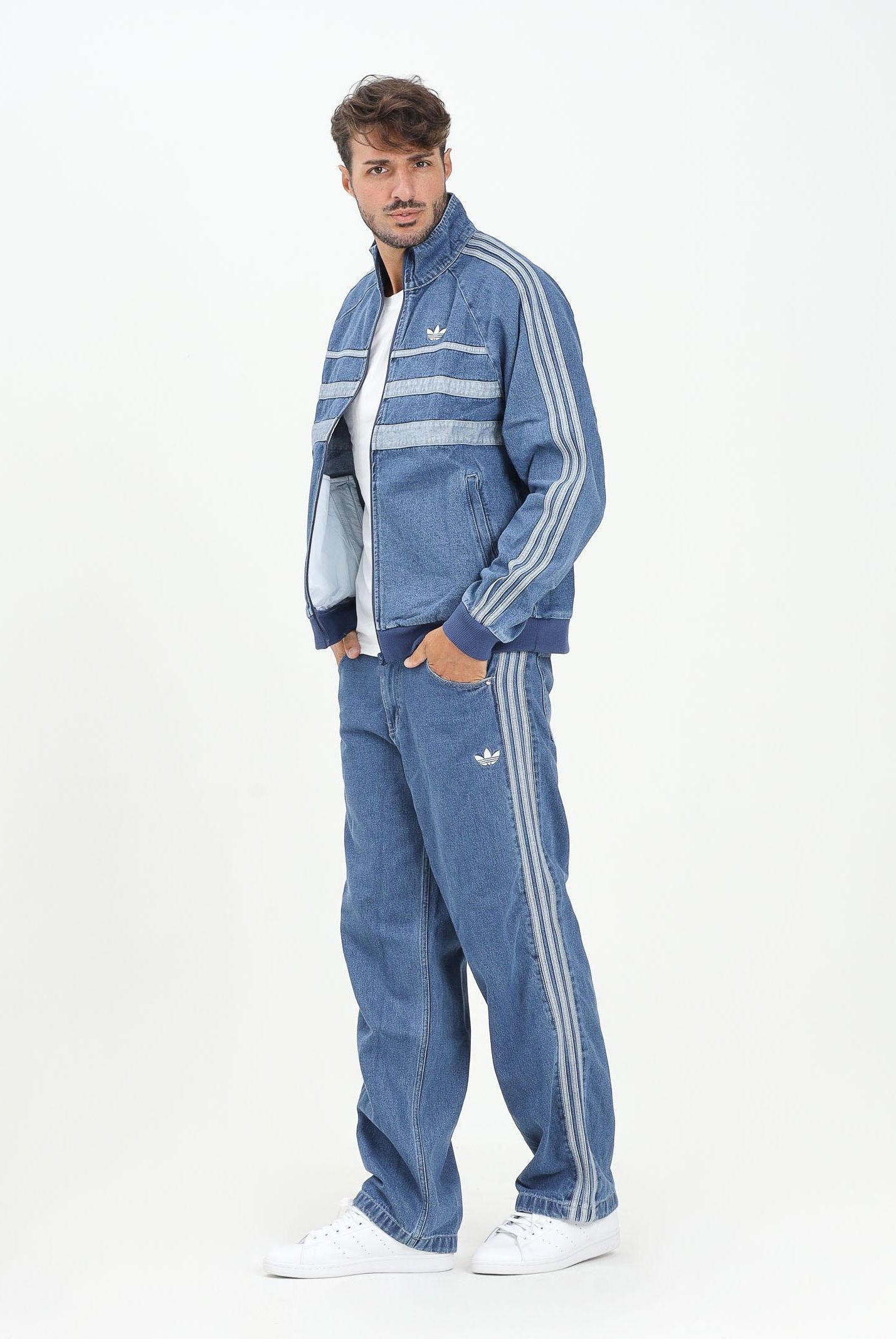 ADIDAS ORIGINALS Jeans Adicolor Firebird in denim da uomo JC6234 . ADIDAS ORIGINALS
