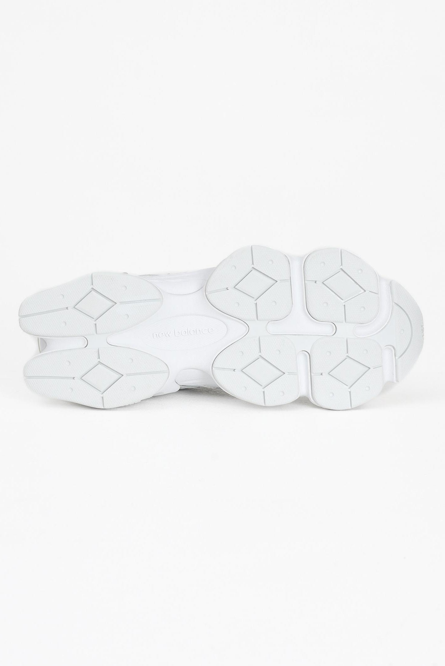 NEW BALANCE Sneakers 9060 bianche per uomo e donna U9060NRJ . NEW BALANCE