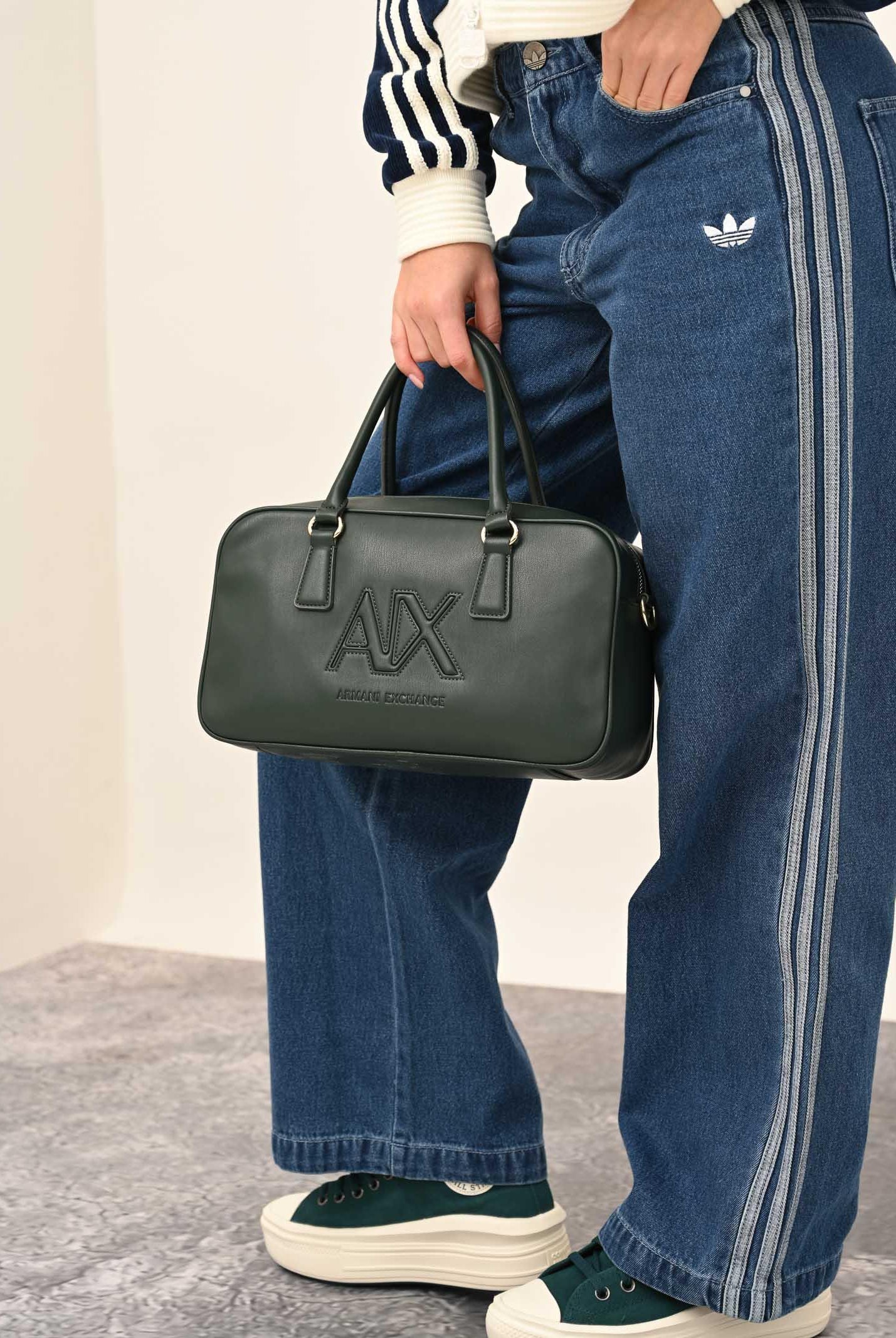 ARMANI EXCHANGE Borsa a spalla verde da donna con ricamo logo XW001566AF15634 U7304 ARMANI EXCHANGE
