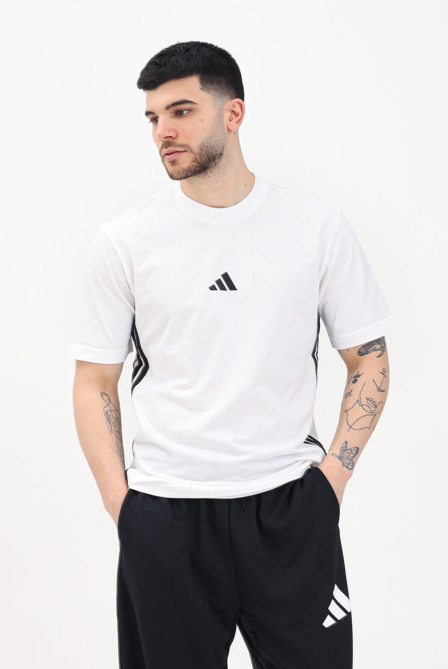 ADIDAS PERFORMANCE T-shirt a manica corta Essentials 3-Stripes Single Jersey bianca da uomo JE6388 . ADIDAS PERFORMANCE