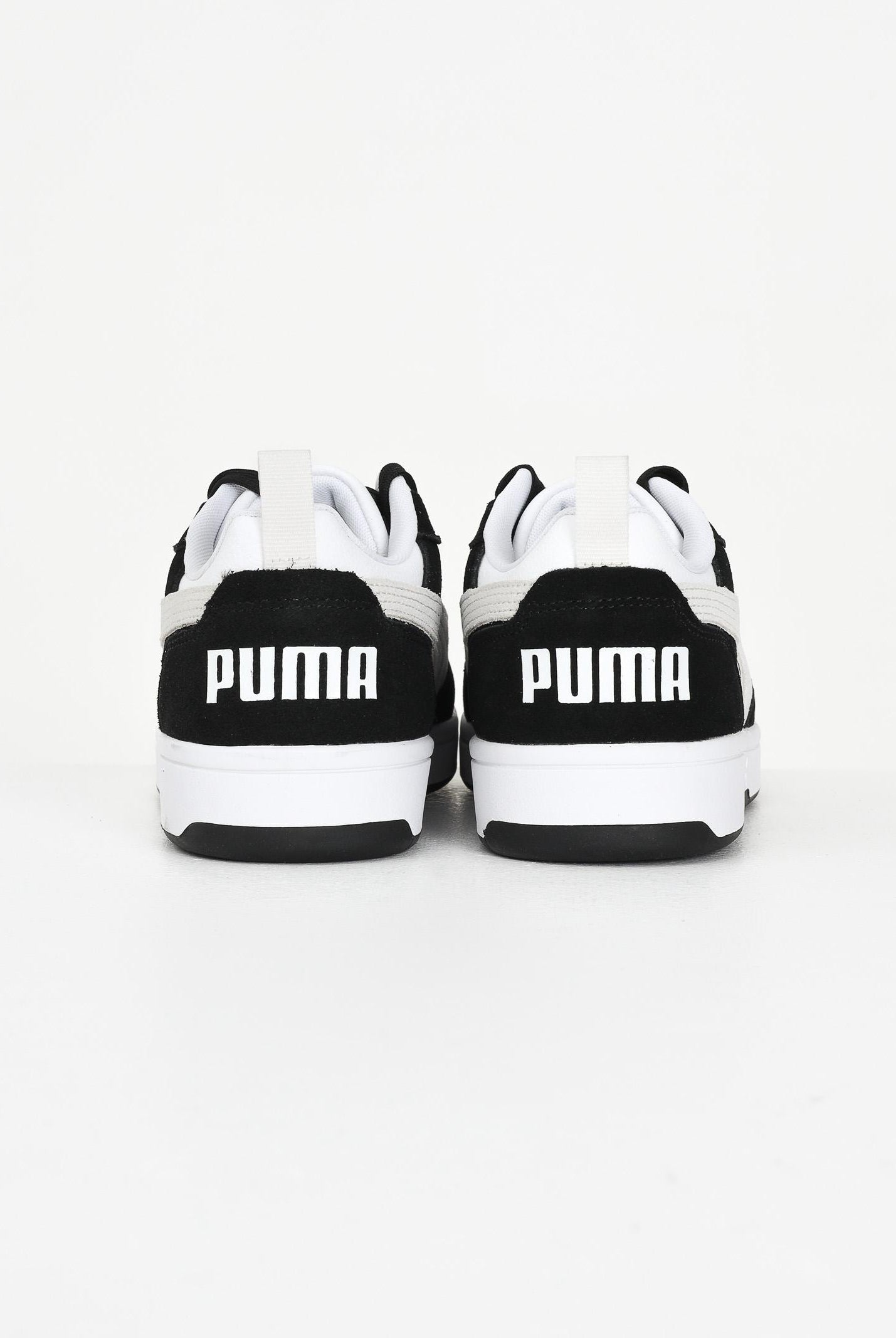 PUMA Sneakers Rebound V6 bianche e nere da uomo 402262 01 PUMA