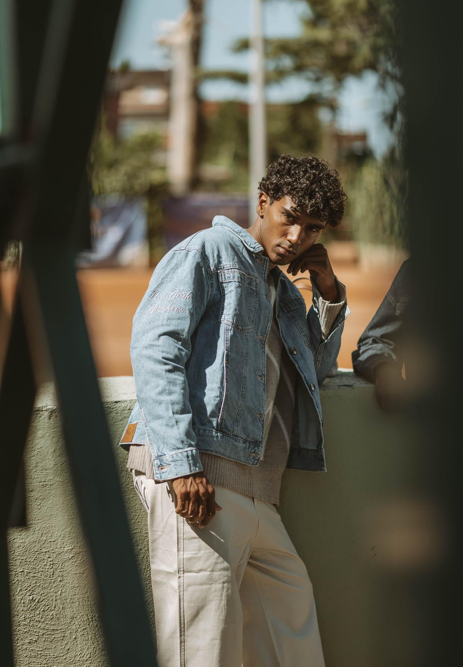 NEW ERA Giacca di jeans New York Yankees MLB in denim chiaro per uomo e donna 60684315 . NEW ERA