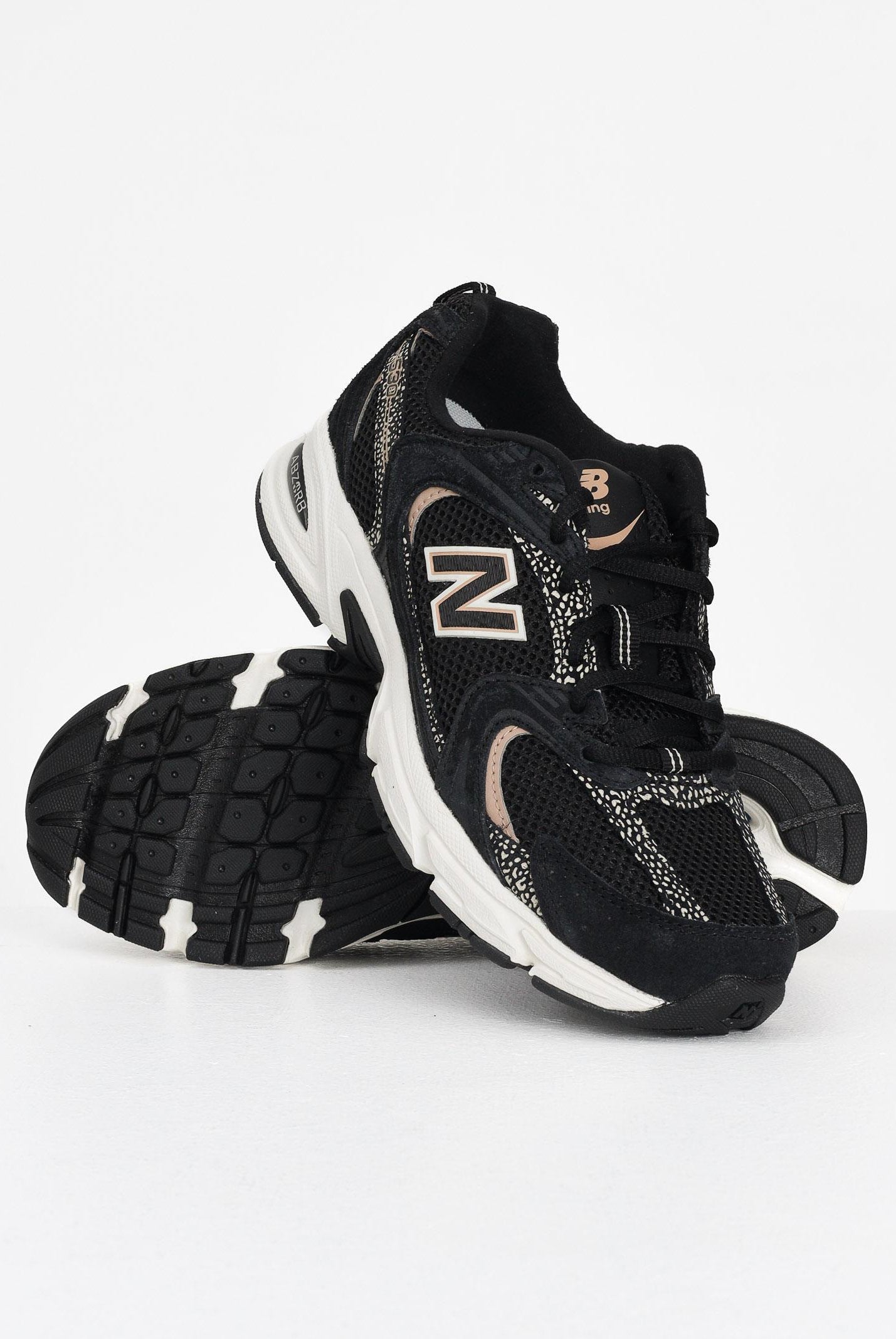 NEW BALANCE Sneakers 530 nere da donna U530CRB  NEW BALANCE