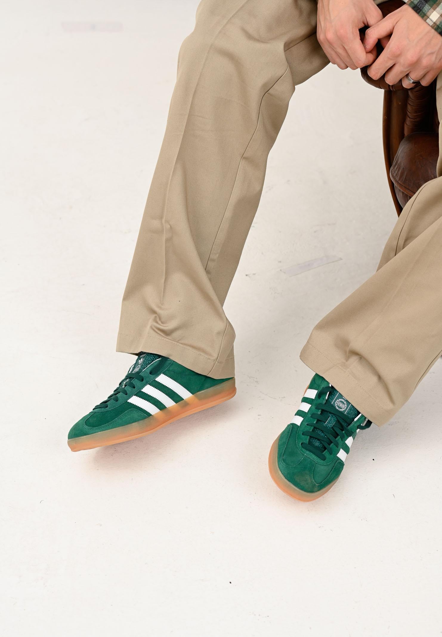 ADIDAS ORIGINALS Sneakers Gazelle Indoor verdi per uomo e donna JS3800 . ADIDAS ORIGINALS