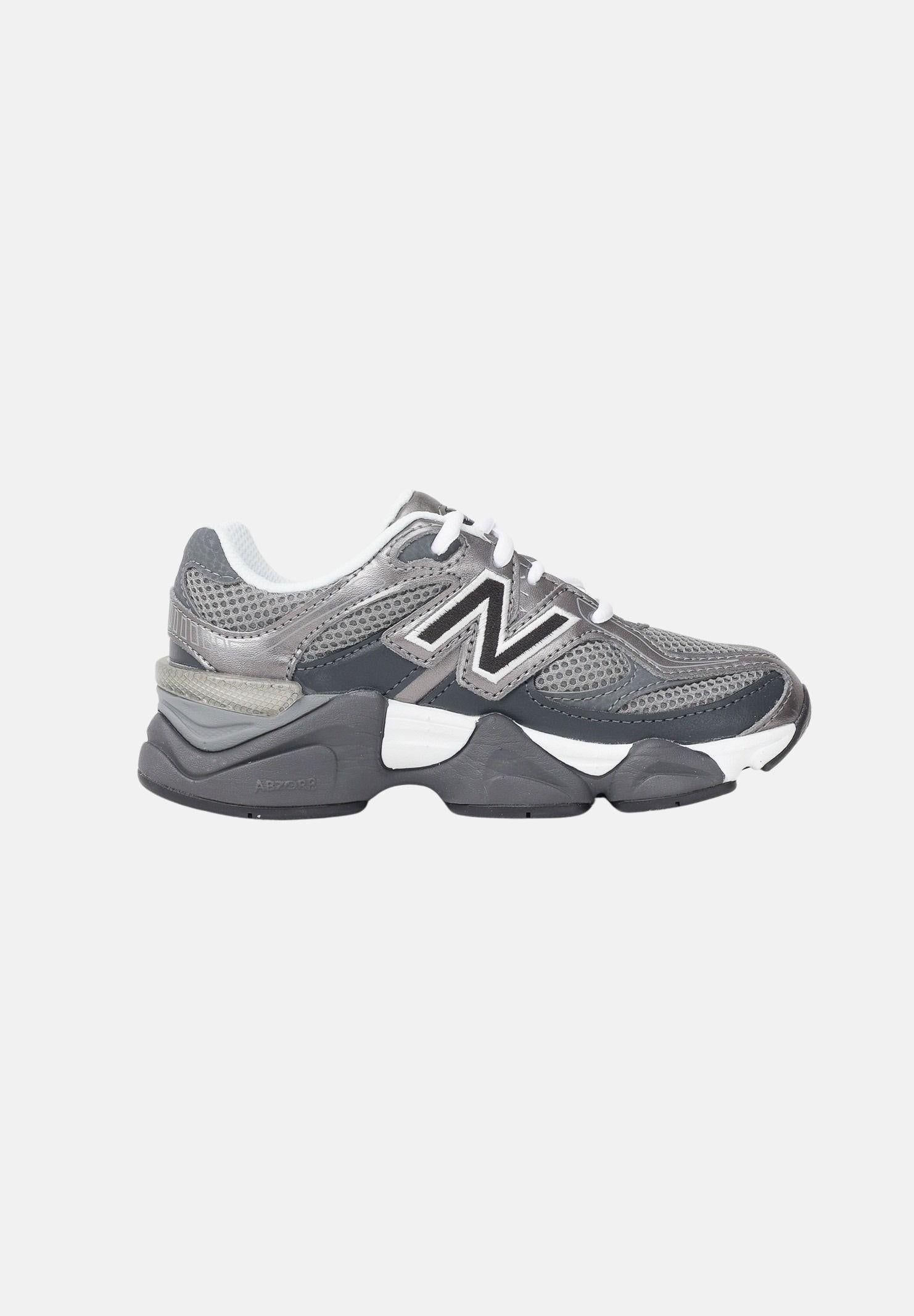 NEW BALANCE Sneakers 9060 Lace grigie per bambino e bambina P90603AL . NEW BALANCE