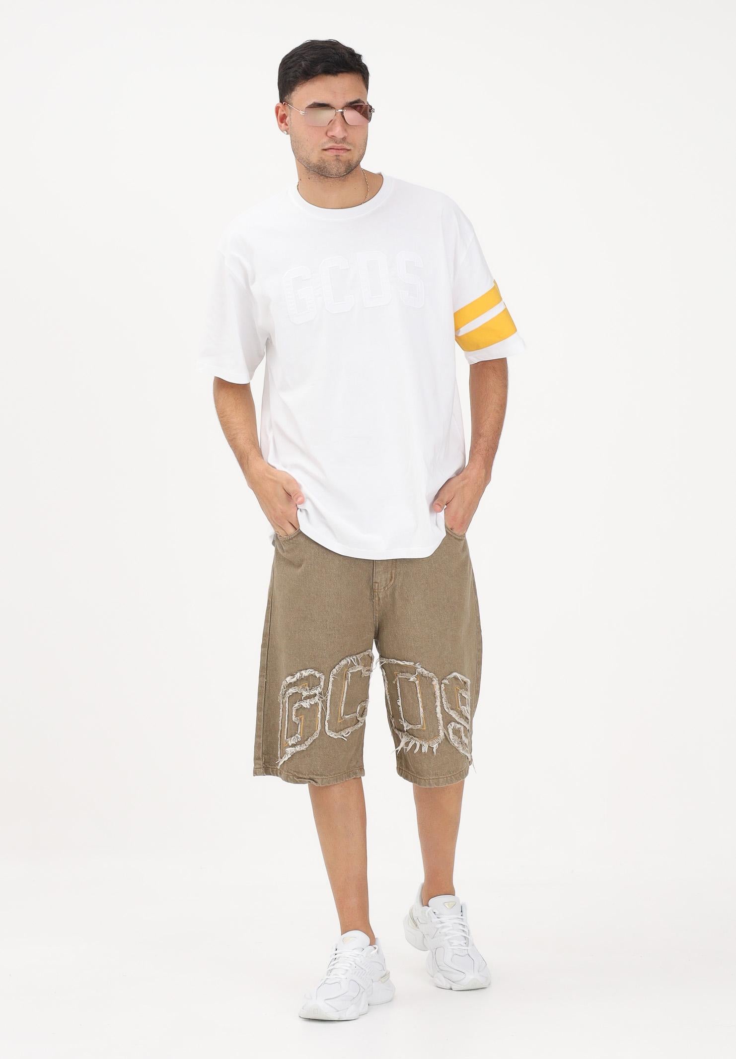 GCDS Shorts in denim beige per uomo e donna con logo C1MWQL223D087 320T GCDS