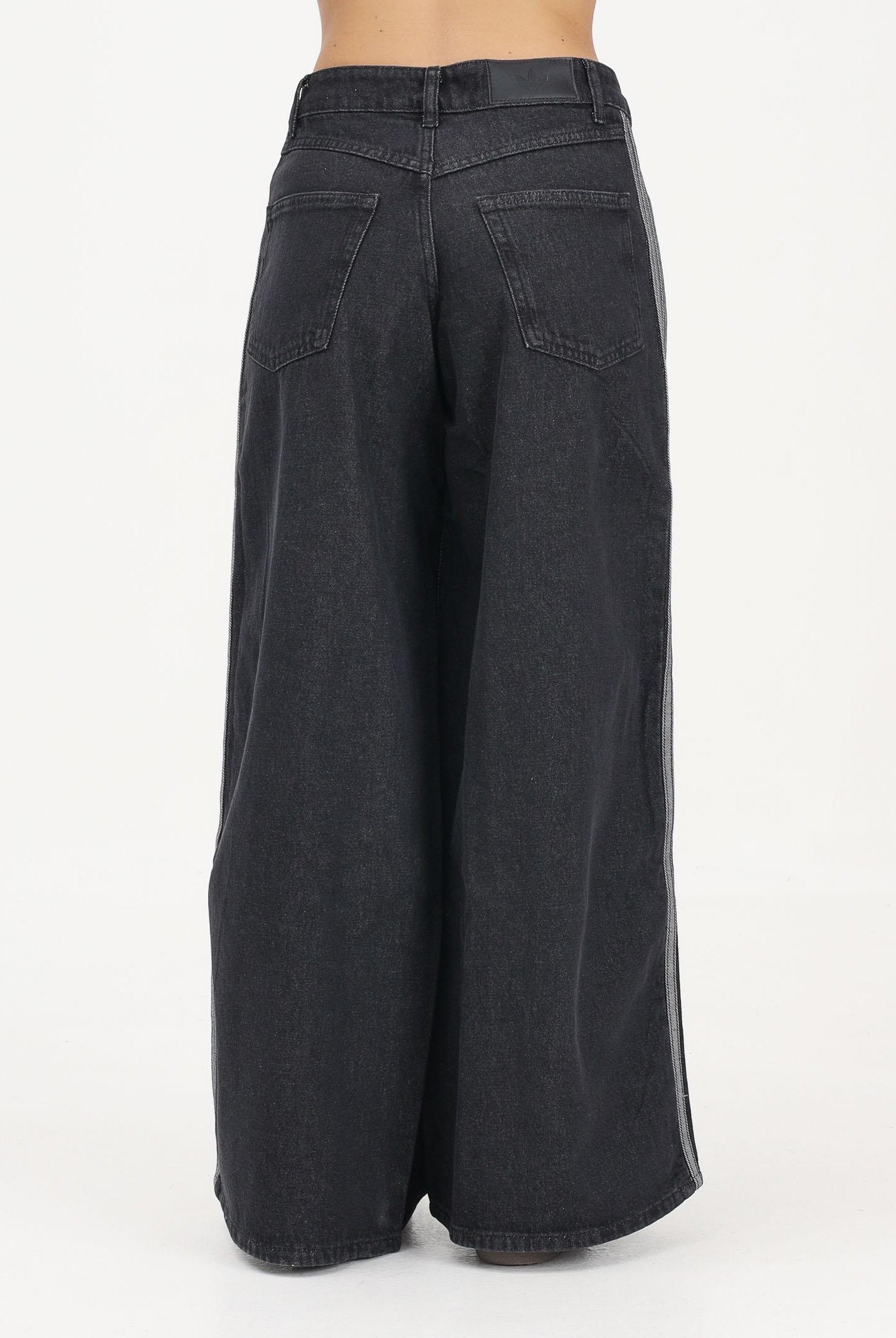 ADIDAS ORIGINALS Jeans Firebird Adilenium nero da donna KD2905 . ADIDAS ORIGINALS