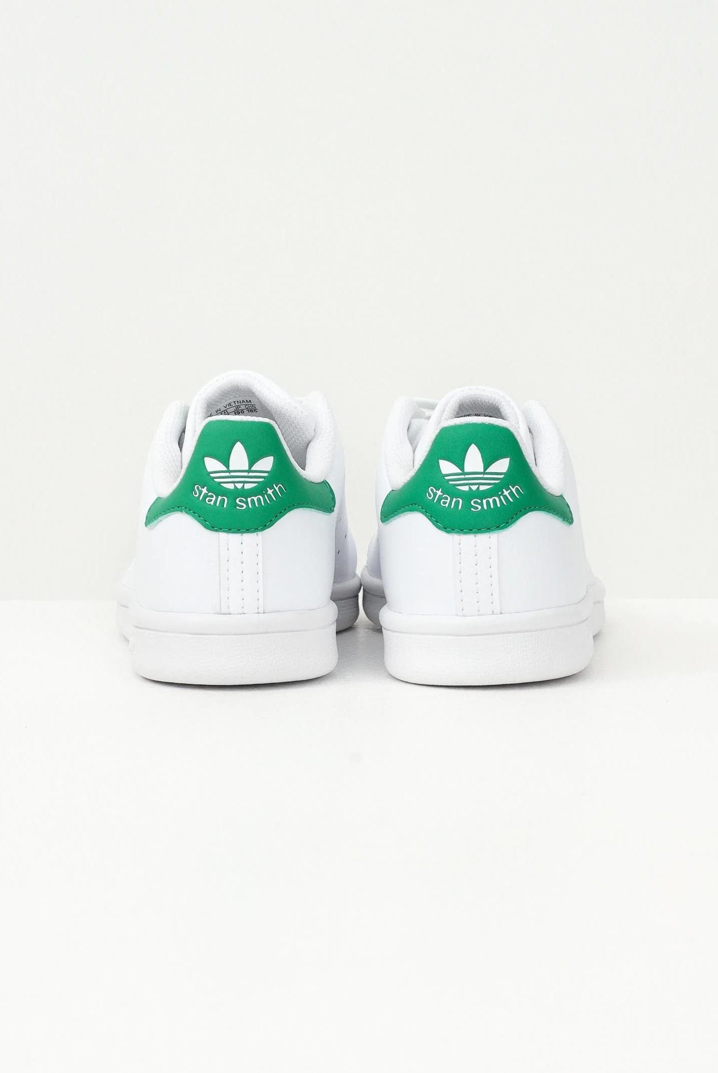 ADIDAS ORIGINALS Sneakers Stan Smith bianche per uomo e donna JP9710 . ADIDAS ORIGINALS