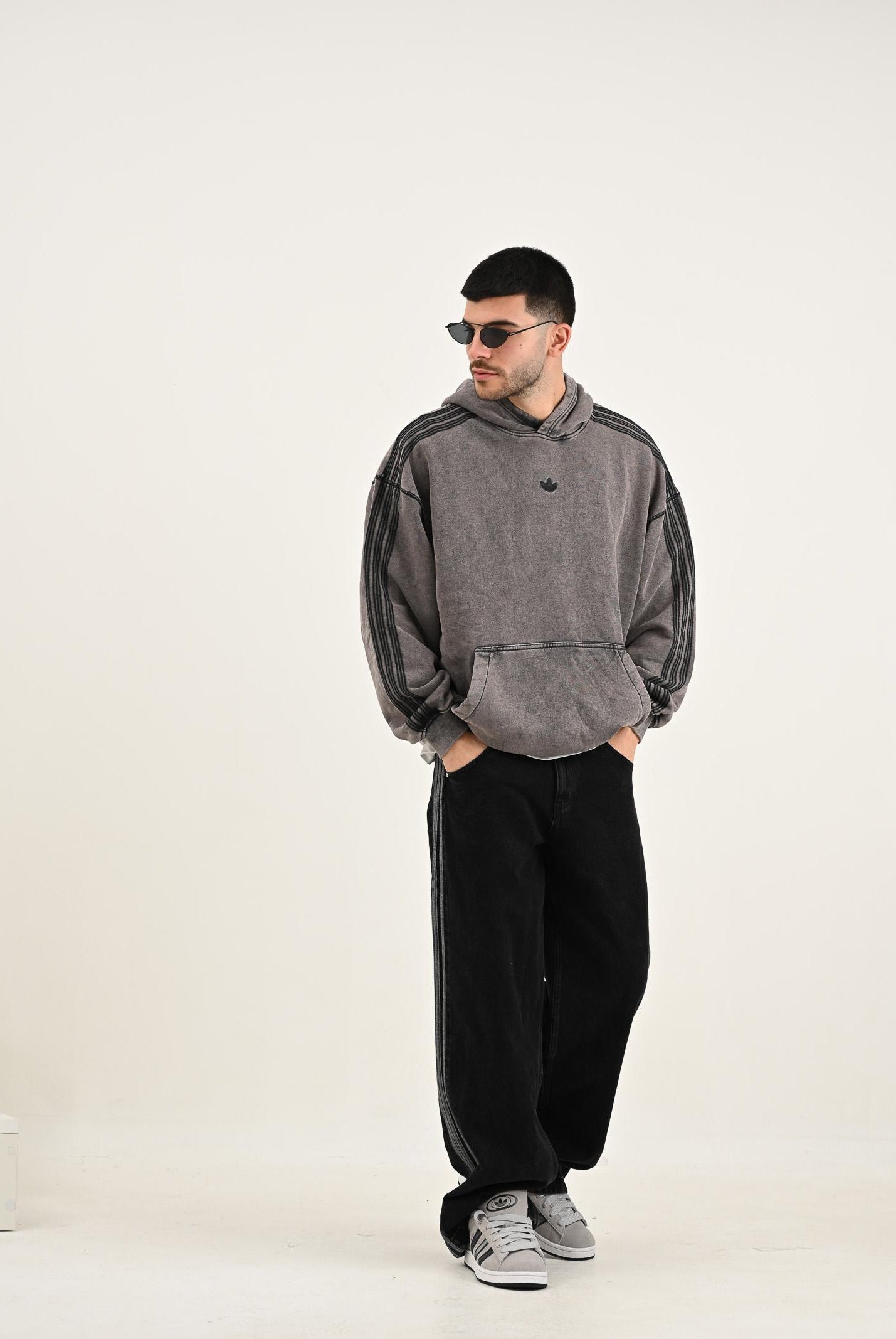 ADIDAS ORIGINALS Felpa con cappuccio Premium Essentials Retro Washed grigia da uomo JD0245 . ADIDAS ORIGINALS