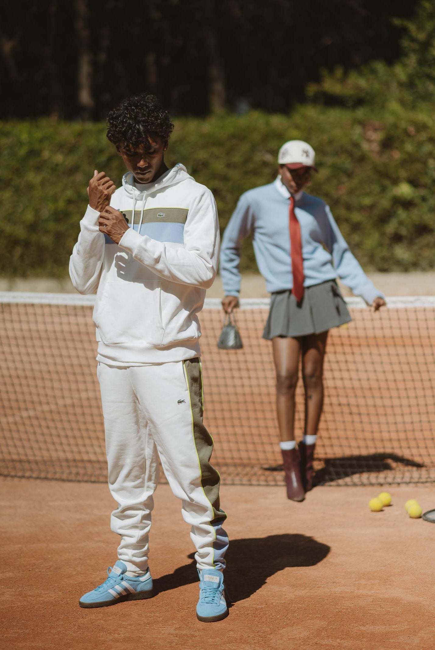 LACOSTE Felpa con cappuccio bianca da uomo con motivo color block SH8161 9IV LACOSTE