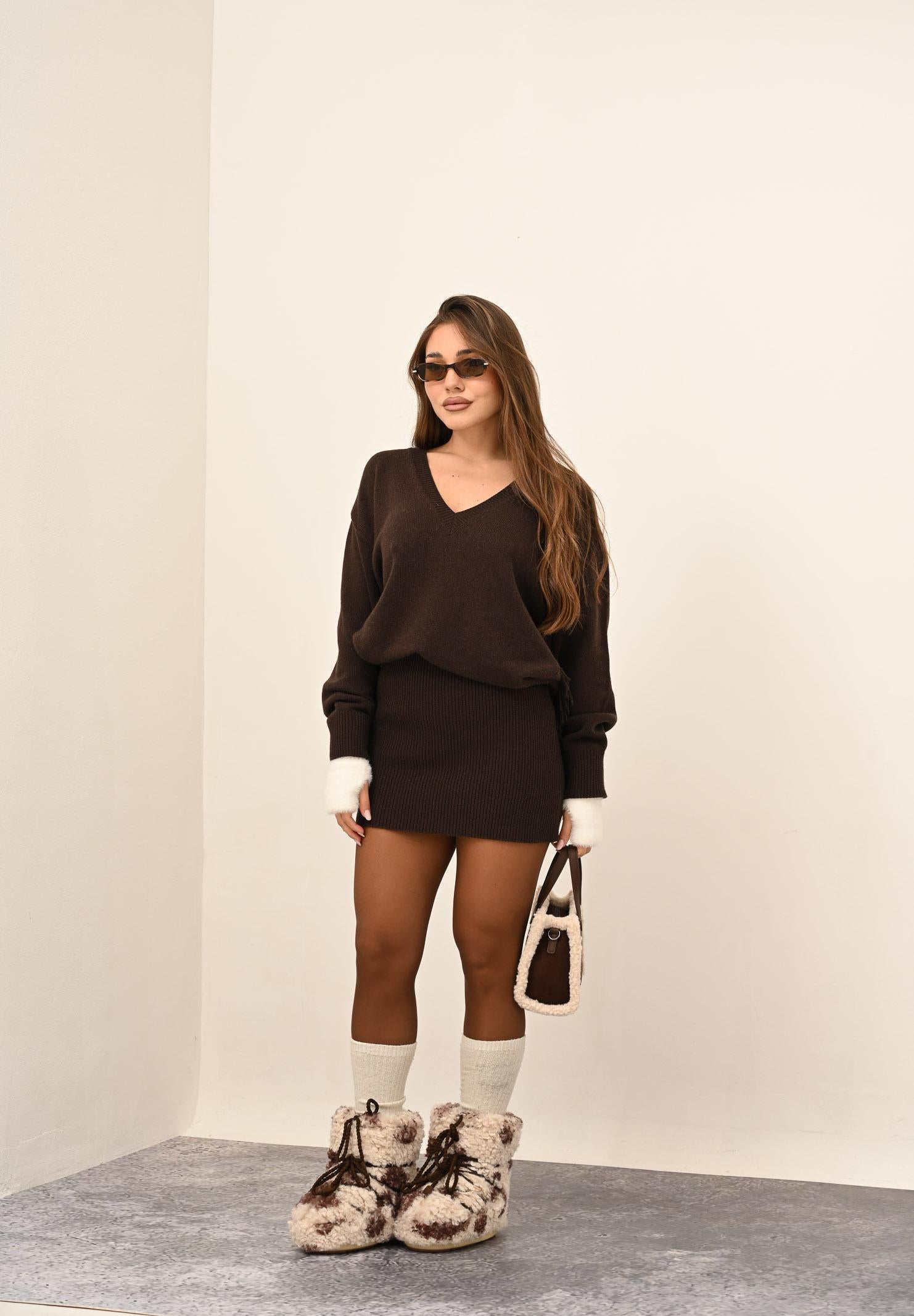 AKEP Abito corto marrone da donna con frange VSKD11021 V1 AKEP