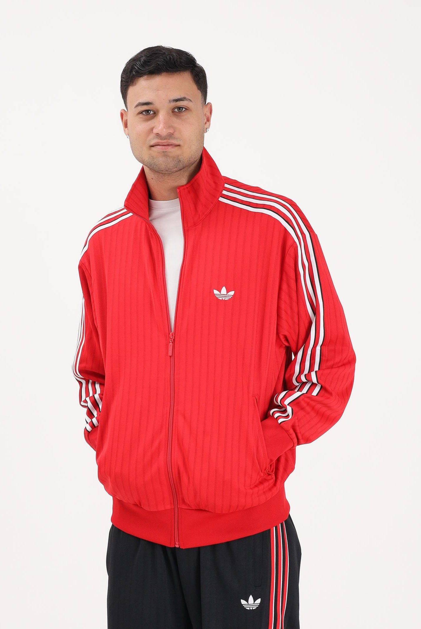 ADIDAS ORIGINALS Felpa con zip Firebird Loose Pinstripes rossa da uomo KE2149 . ADIDAS ORIGINALS