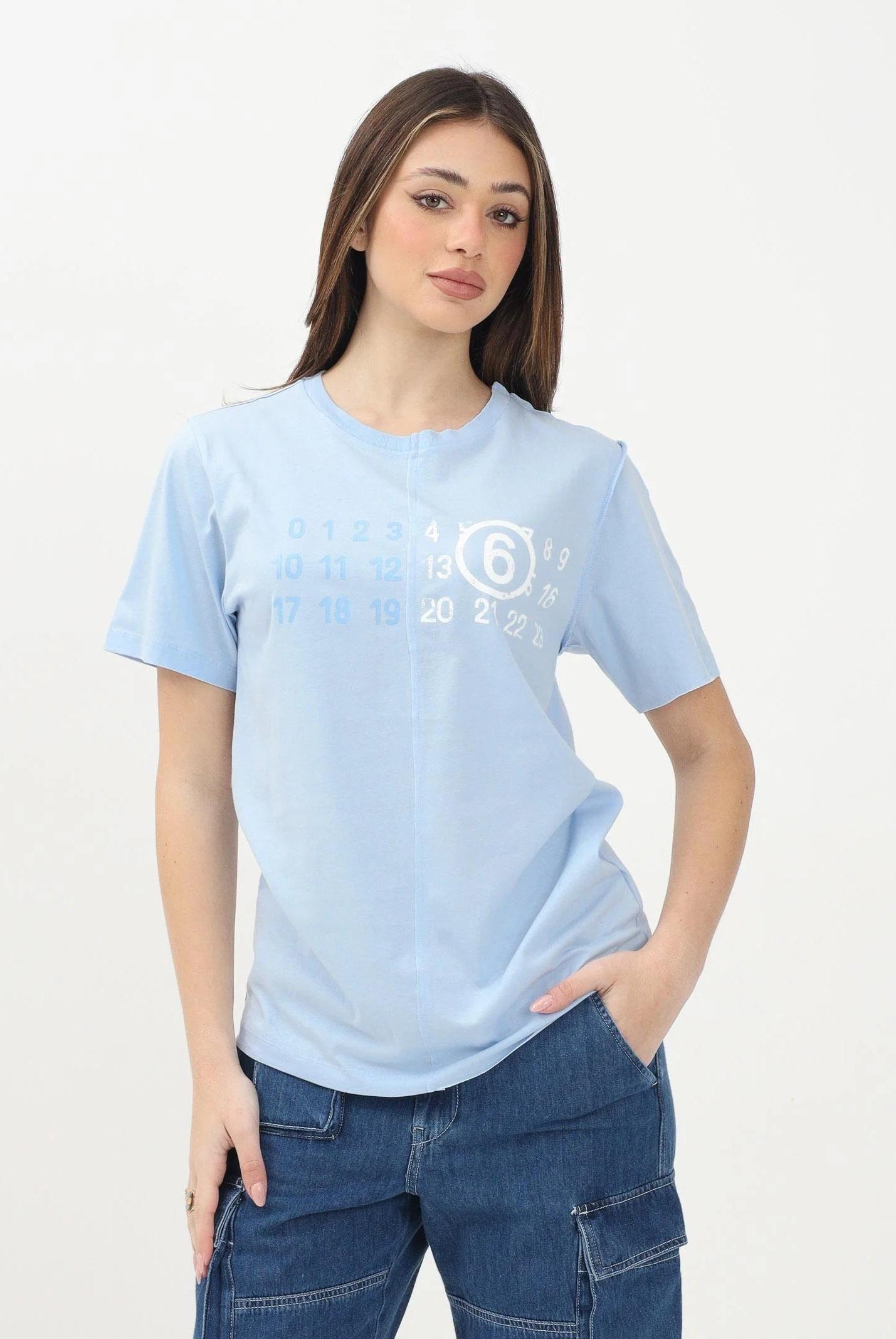 MAISON MARGIELA T-shirt a manica corta azzurra per donna, ragazzi e bambini con grafica "Stamp Numbers" M60775MM04I M6807 MAISON MARGIELA