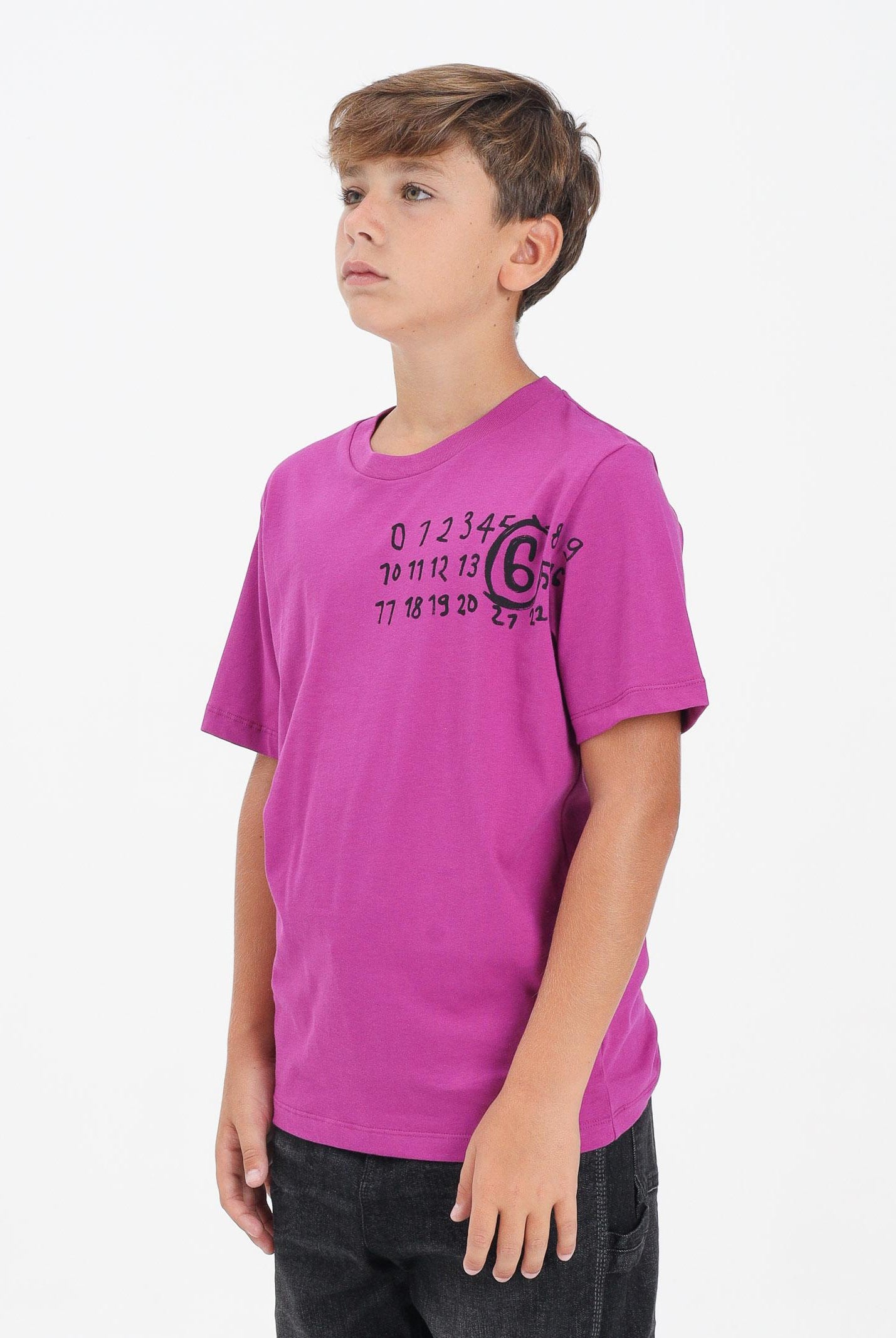 MAISON MARGIELA T-shirt a manica corta color prugna per donna, ragazzi e bambini arricchita da un logo Hand Written M60897MM02Y M6602 MAISON MARGIELA