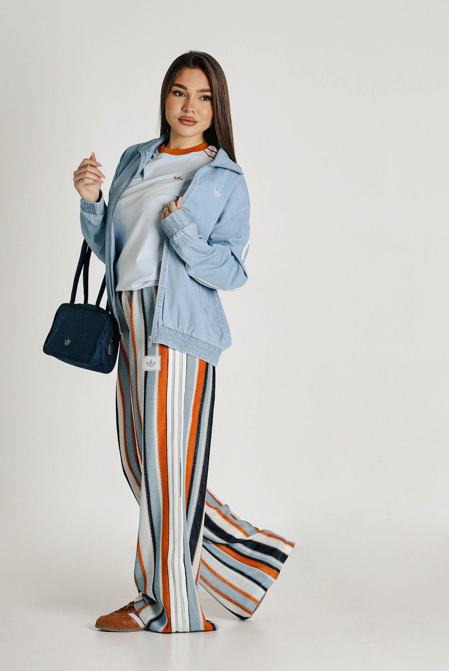 ADIDAS ORIGINALS Giacca SUMMER GLOW LIGHT DENIM FIREBIRD in denim chiaro da donna KW8757 . ADIDAS ORIGINALS