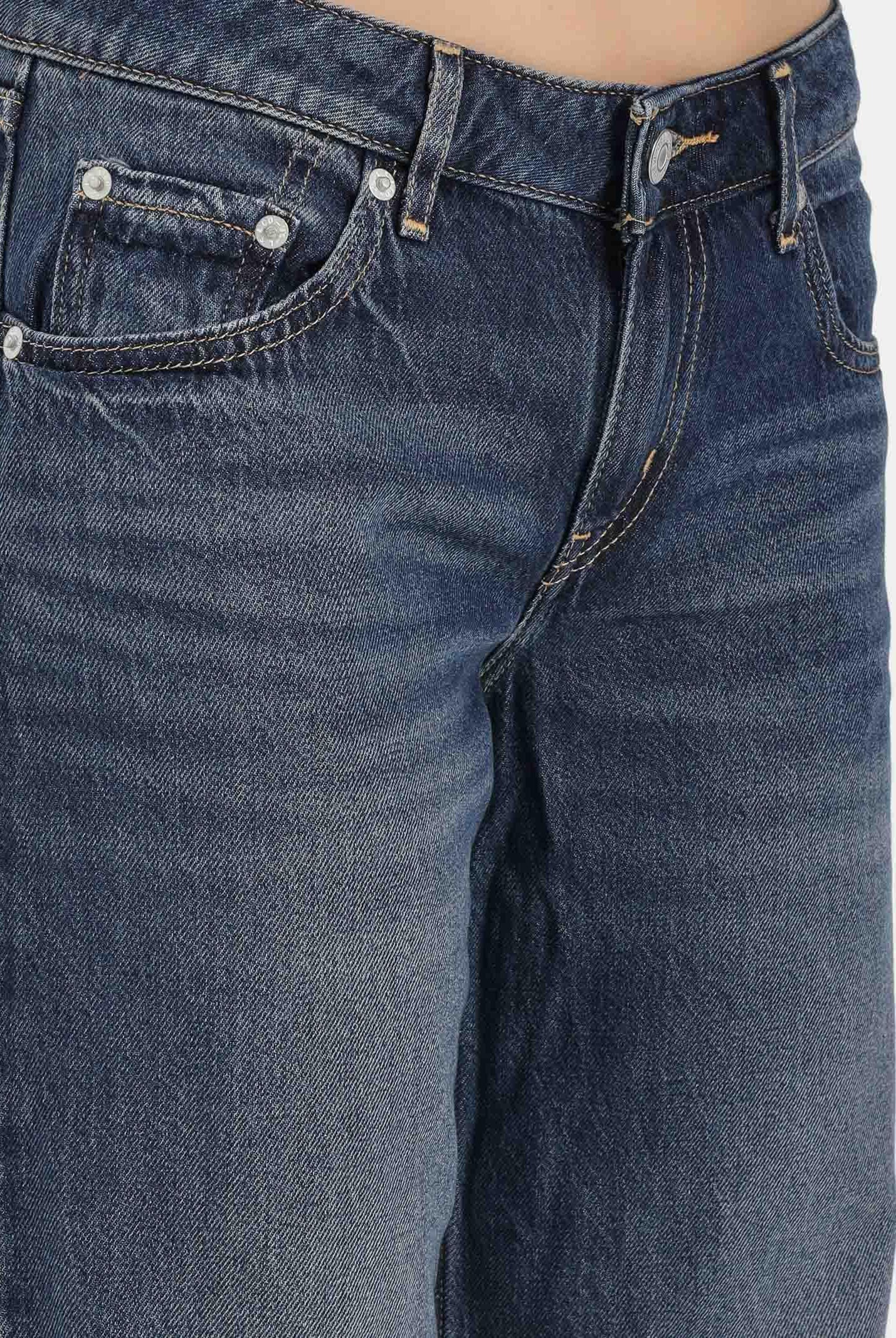 LEVI'S Jeans Low Loose in denim blu sfumato da donna A5566-0064 . LEVI'S®