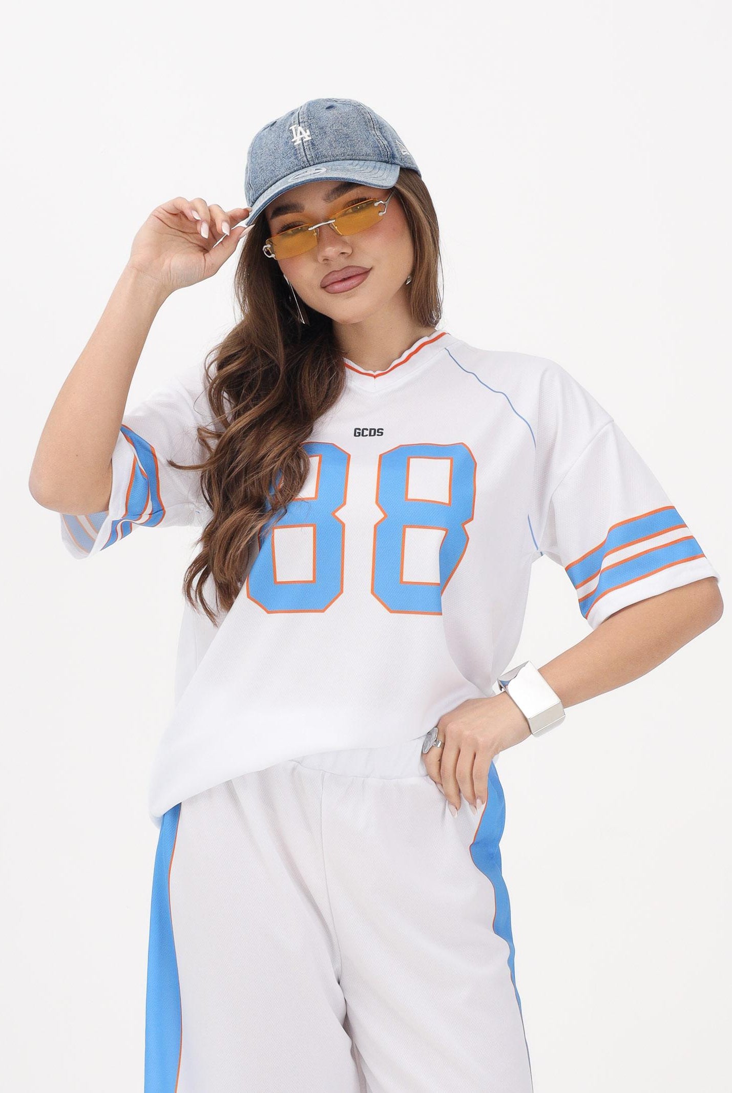 GCDS T-shirt a manica corta bianca per donna, ragazzi e bambini stile college C1BJQC709J338 100E GCDS