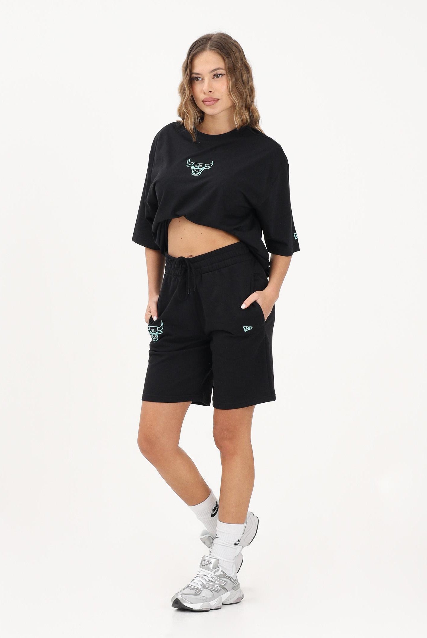 NEW ERA Shorts sportivo Chicago Bulls NBA League Essential nero per uomo e donna 60771520 . NEW ERA