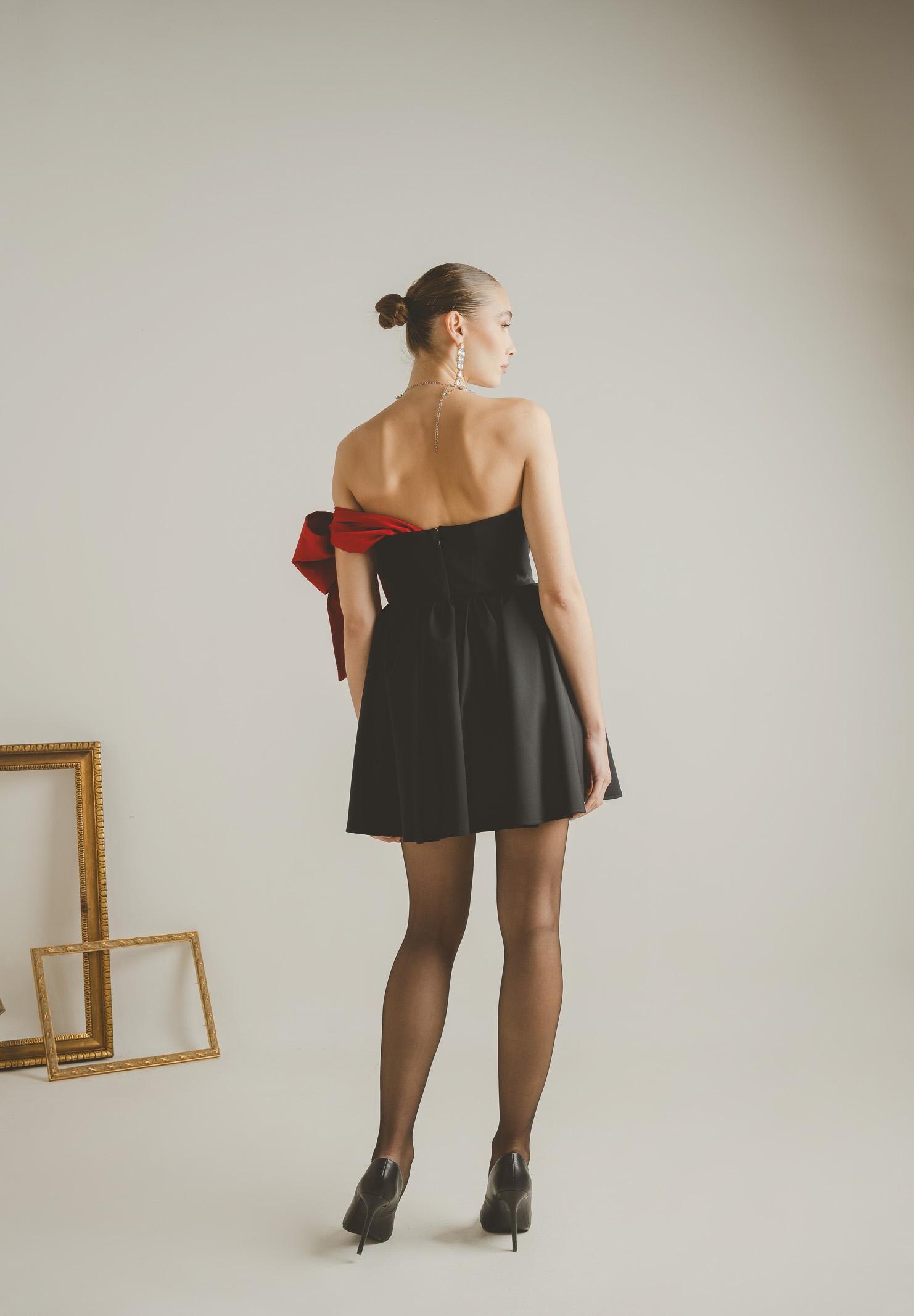 SANTAS Abito corto GRÂCE nero da donna PV2617 RONE SANTAS