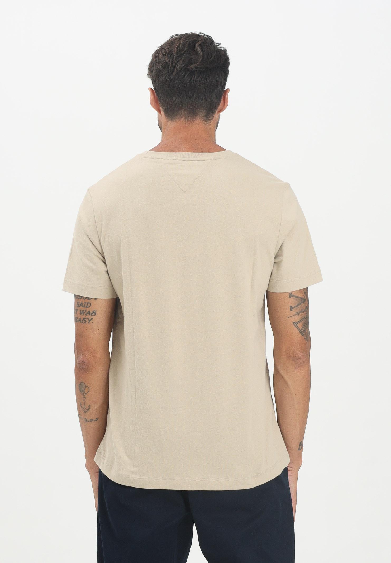 TOMMY HILFIGER T-shirt a manica corta beige da uomo con logo MW0MW39995RBT . TOMMY HILFIGER