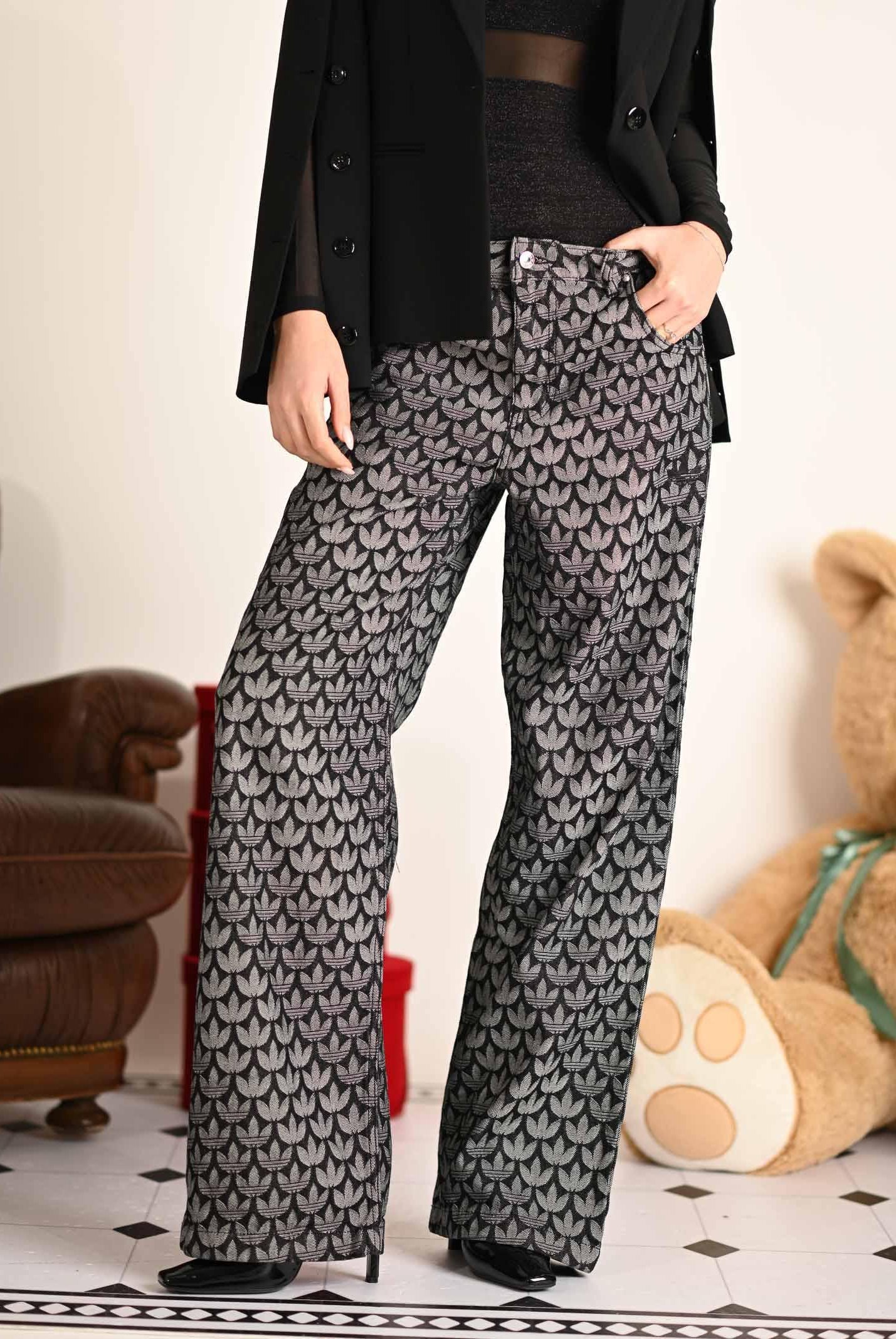 ADIDAS ORGINALS Jeans DENIM LOOSE MONOGRAM in denim nero da uomo KC6380 . ADIDAS ORIGINALS