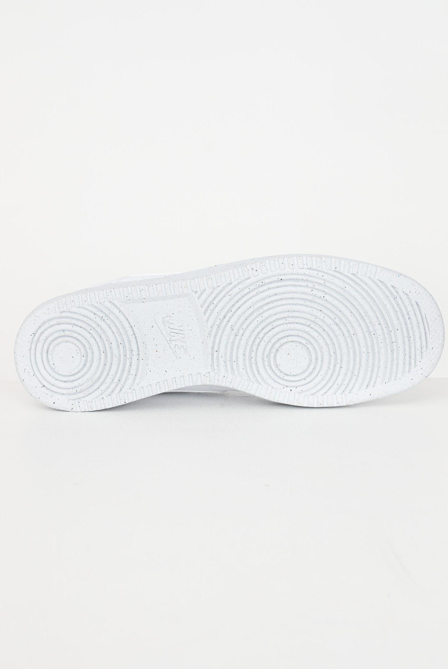 NIKE Sneakers Court Vision Mid NN bianche da uomo DN3577 100 NIKE